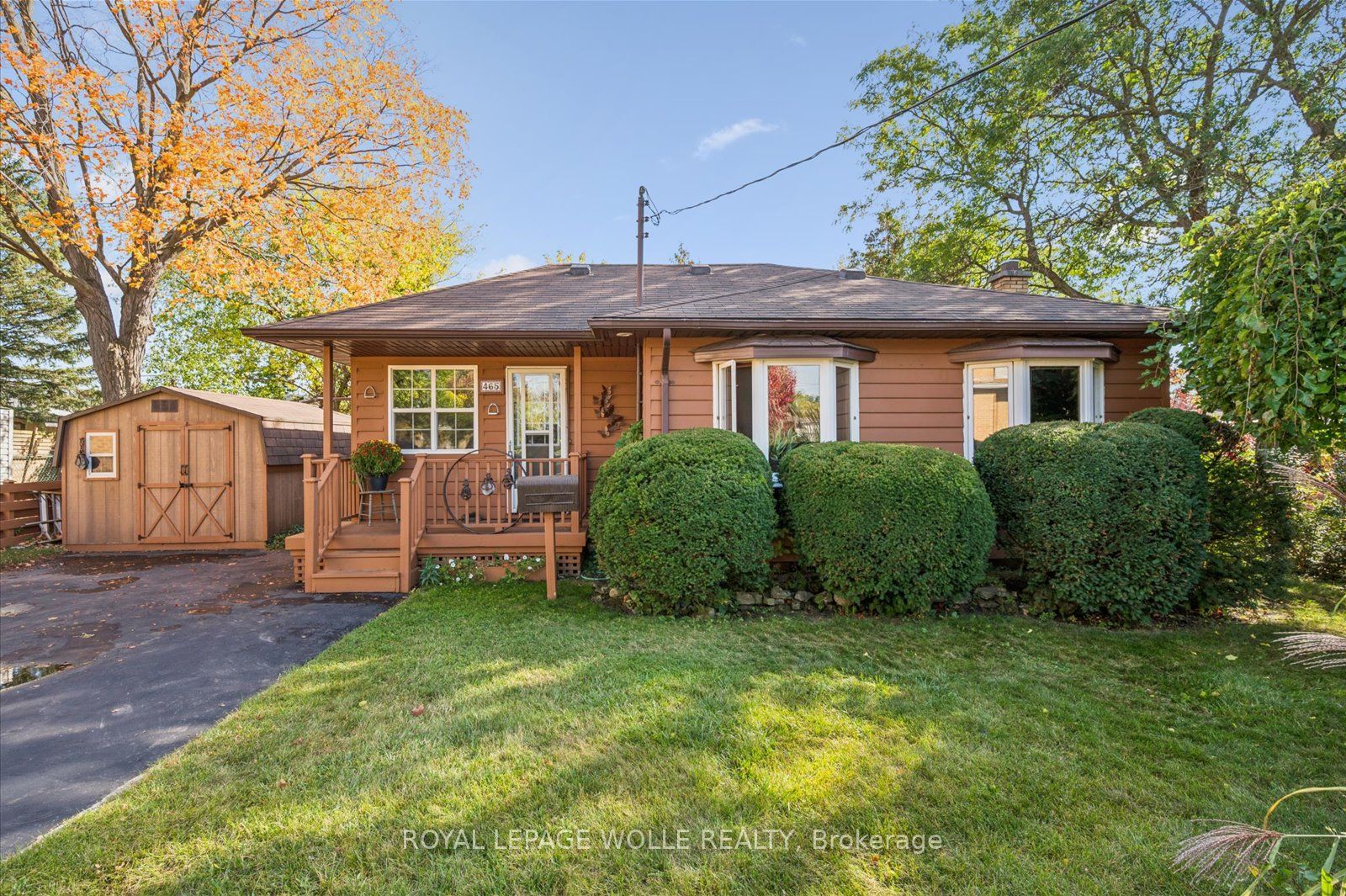 465 Karn Street Property Photo 2