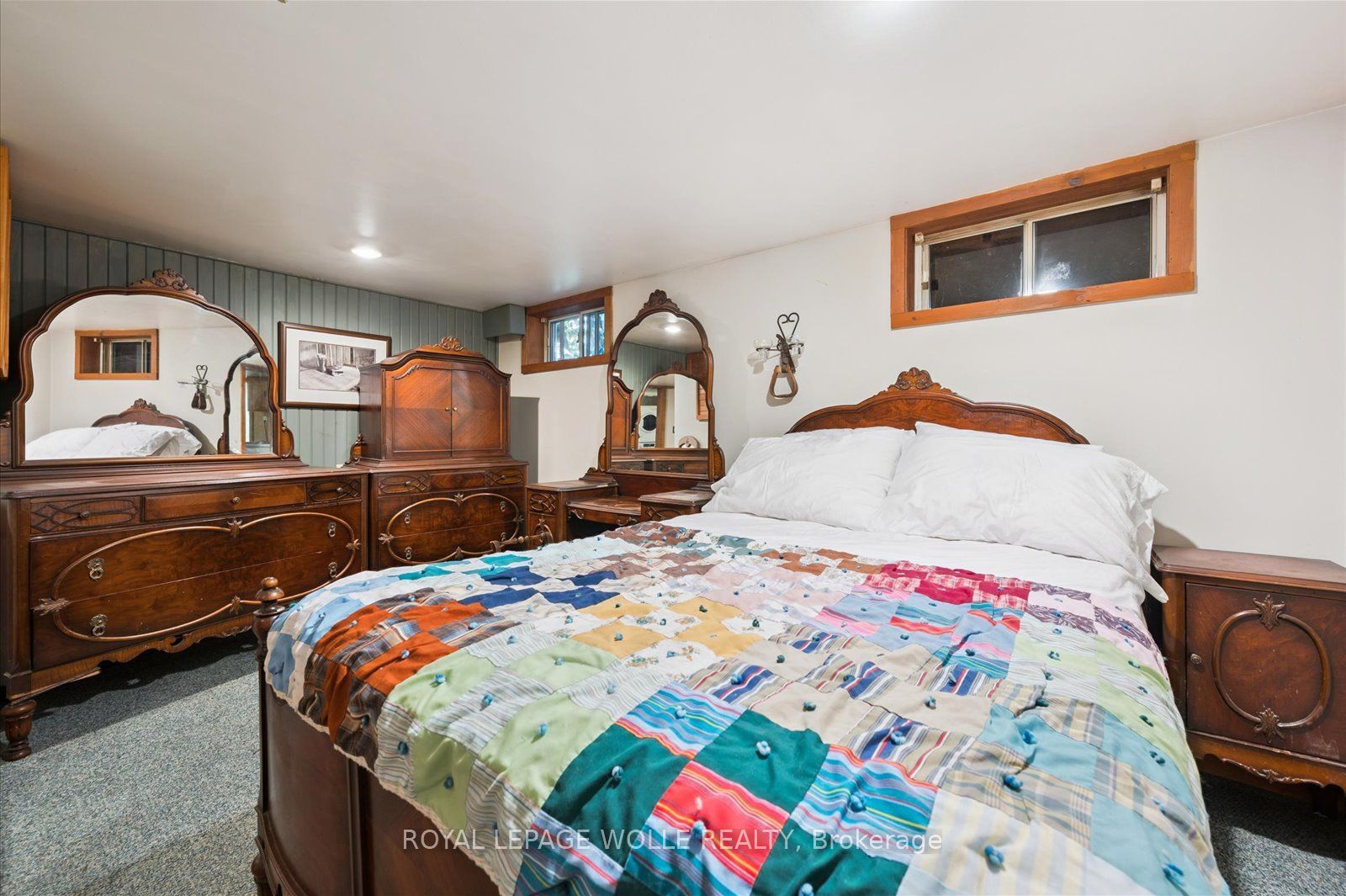 465 Karn Street Property Photo 23