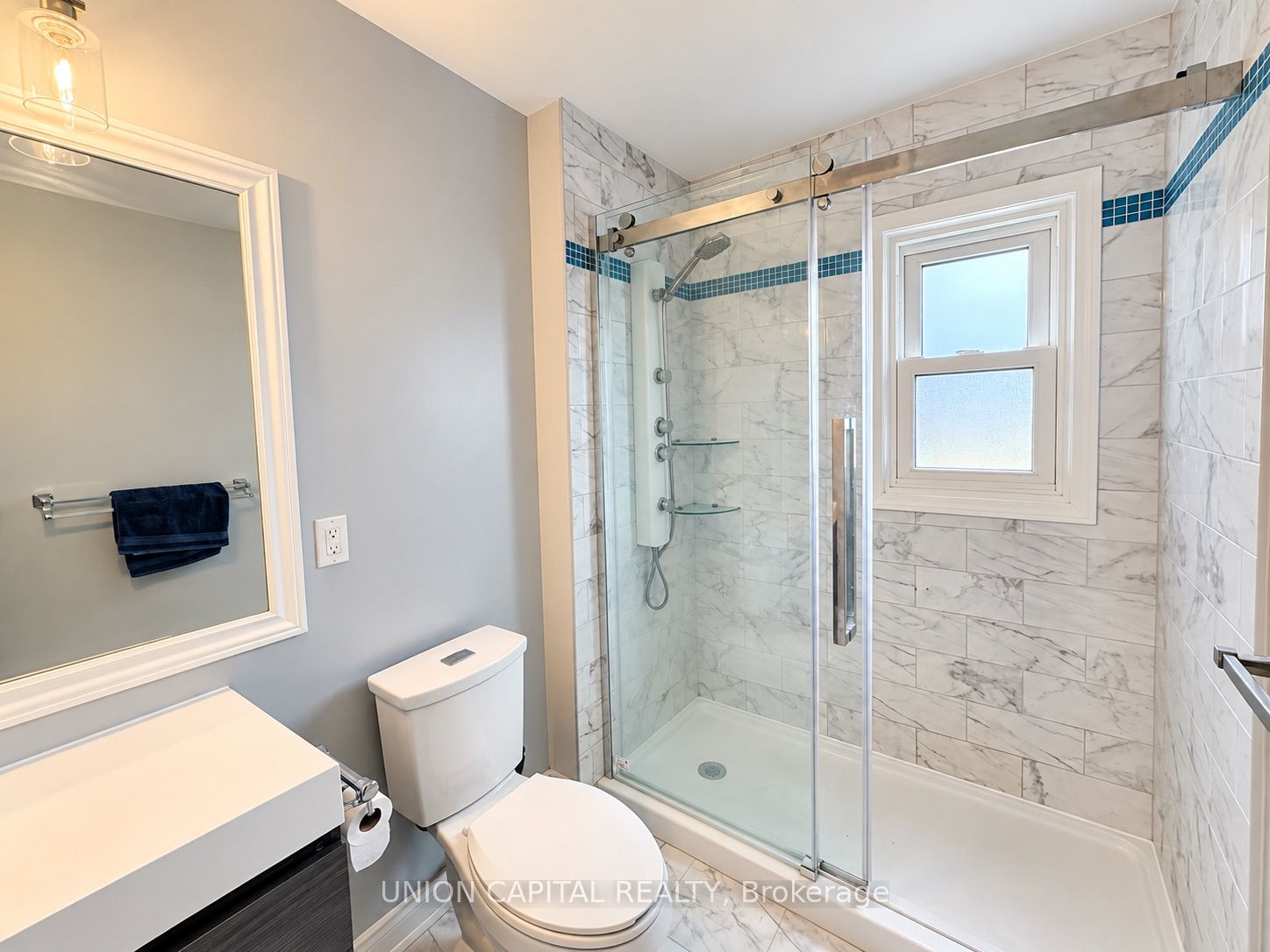 35 Normanhurst Avenue Property Photo 4