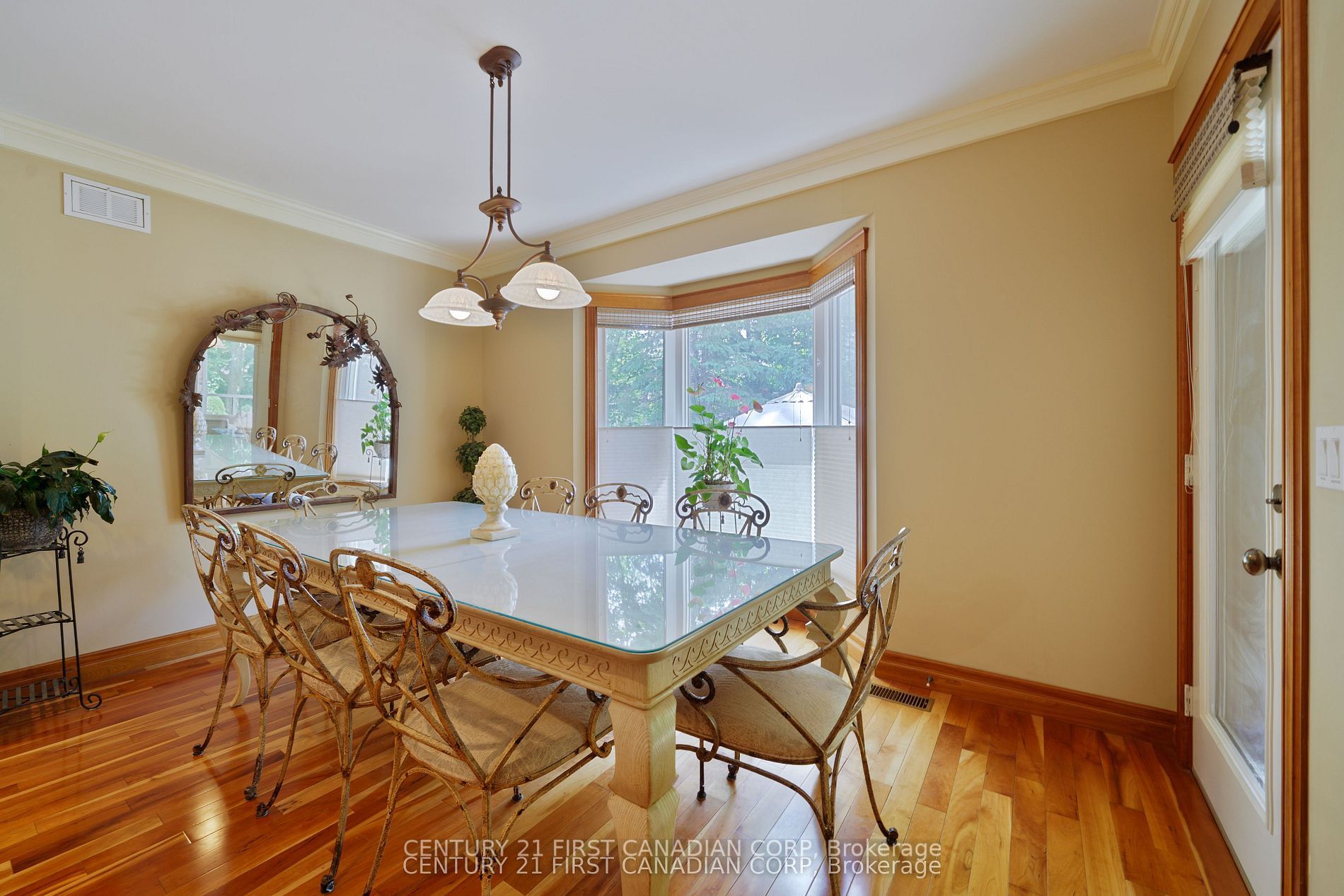 2091 Valleyrun Boulevard Property Photo 36