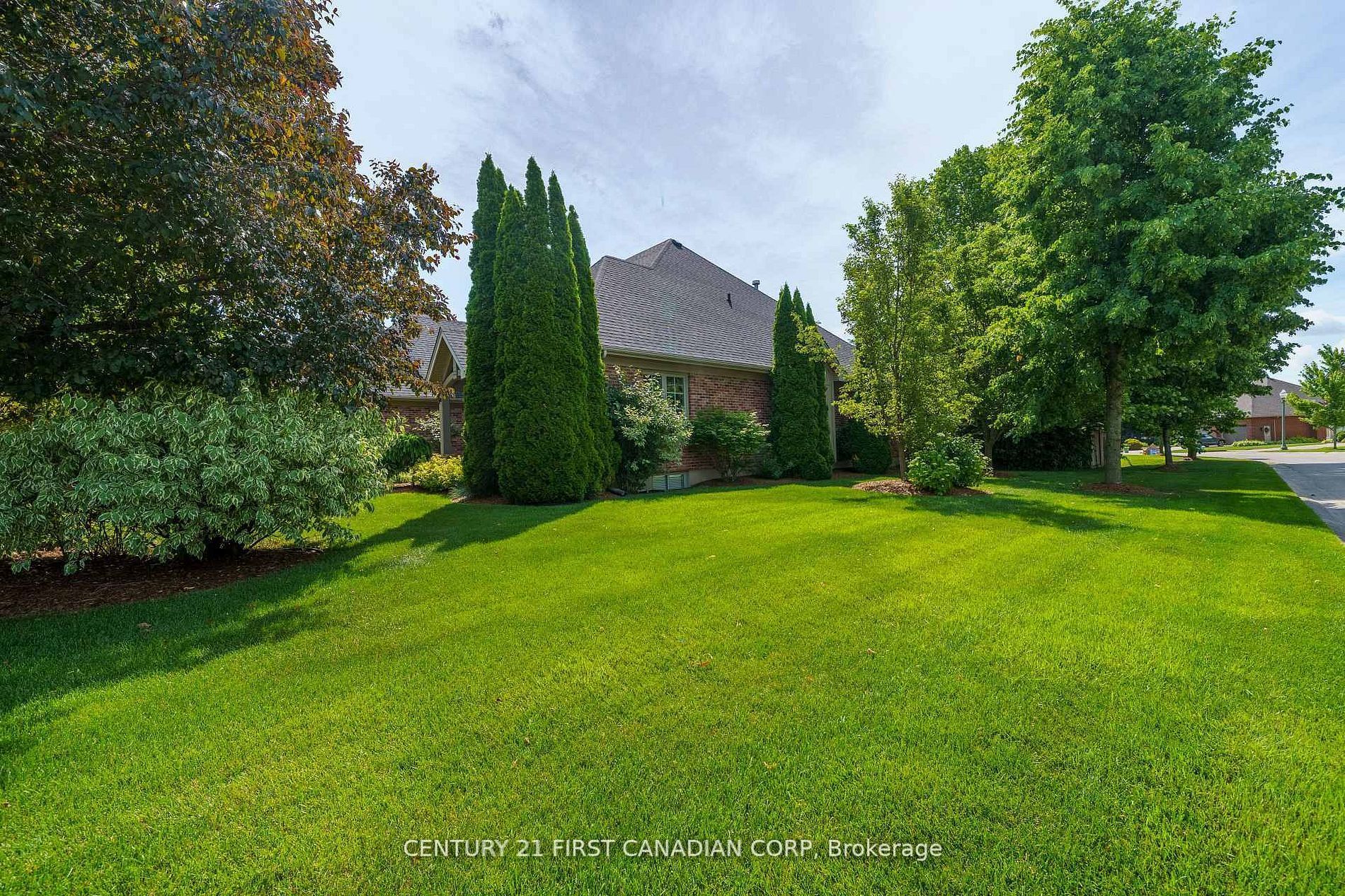 2091 Valleyrun Boulevard Property Photo 41
