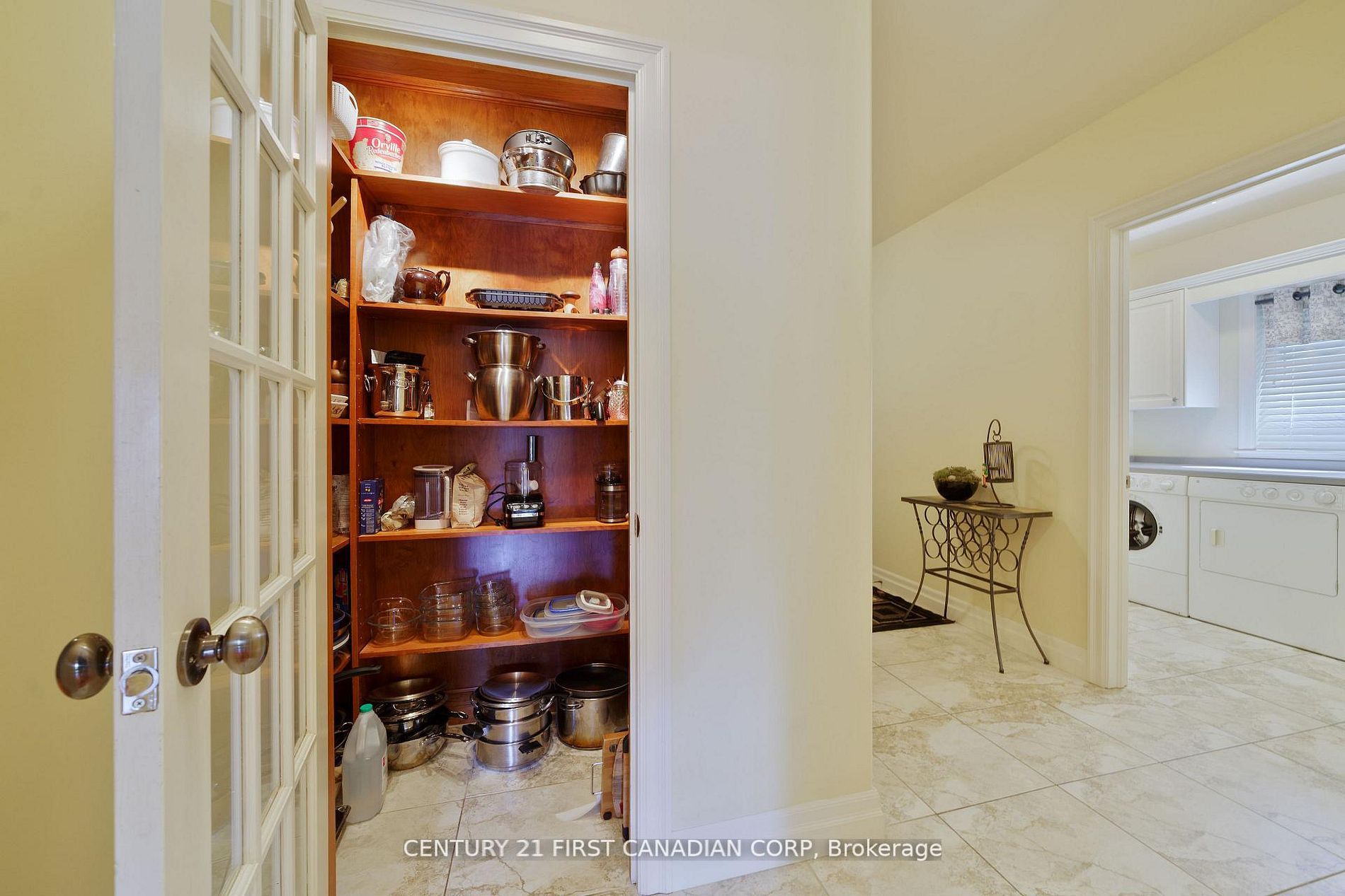 2091 Valleyrun Boulevard Property Photo 47