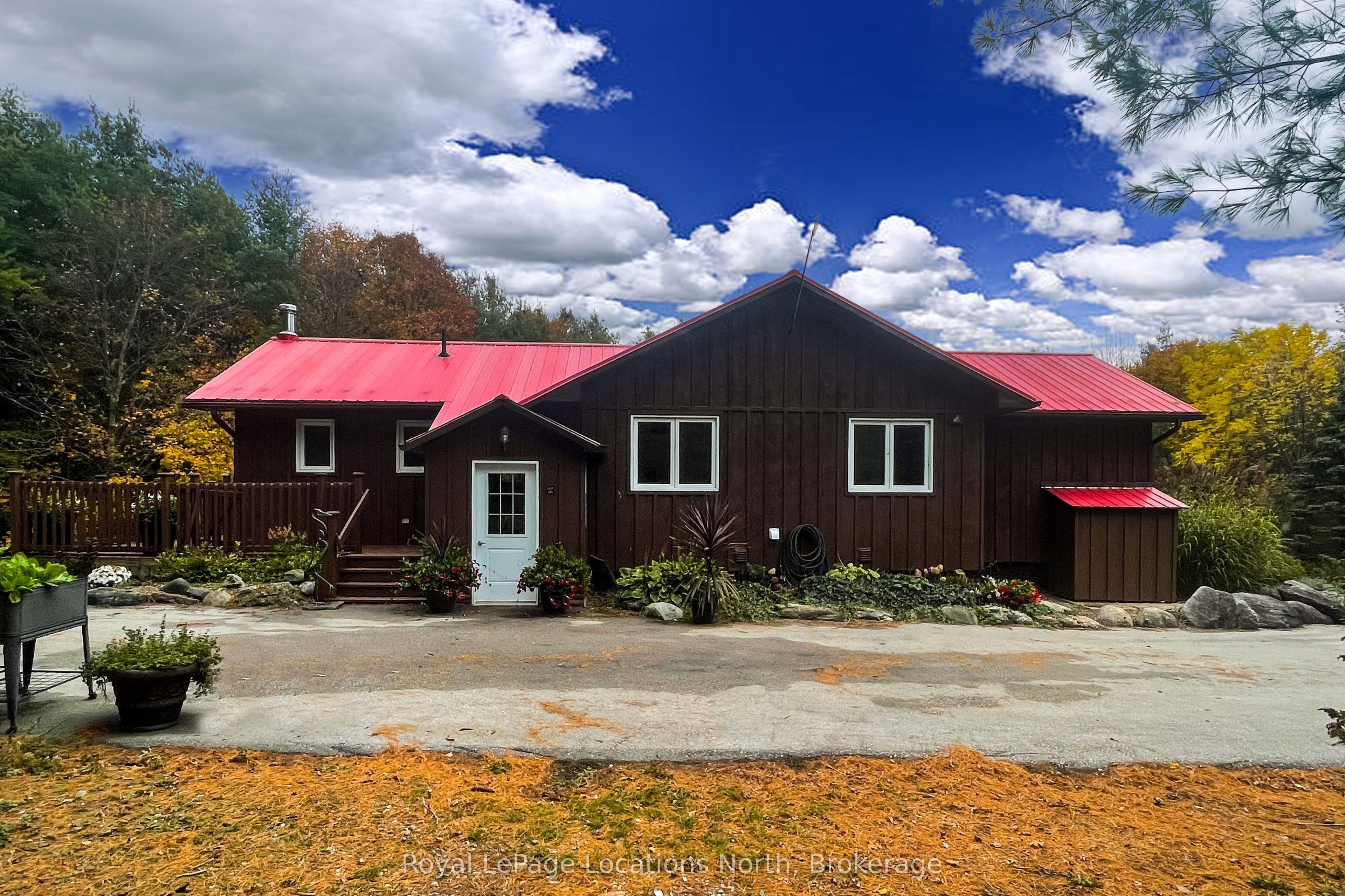 57810 12th Line Property Photo 2