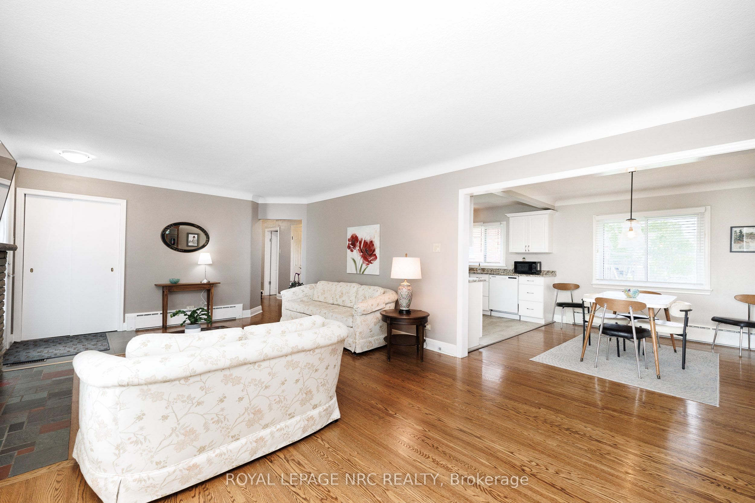 24 Munro Street Property Photo 11