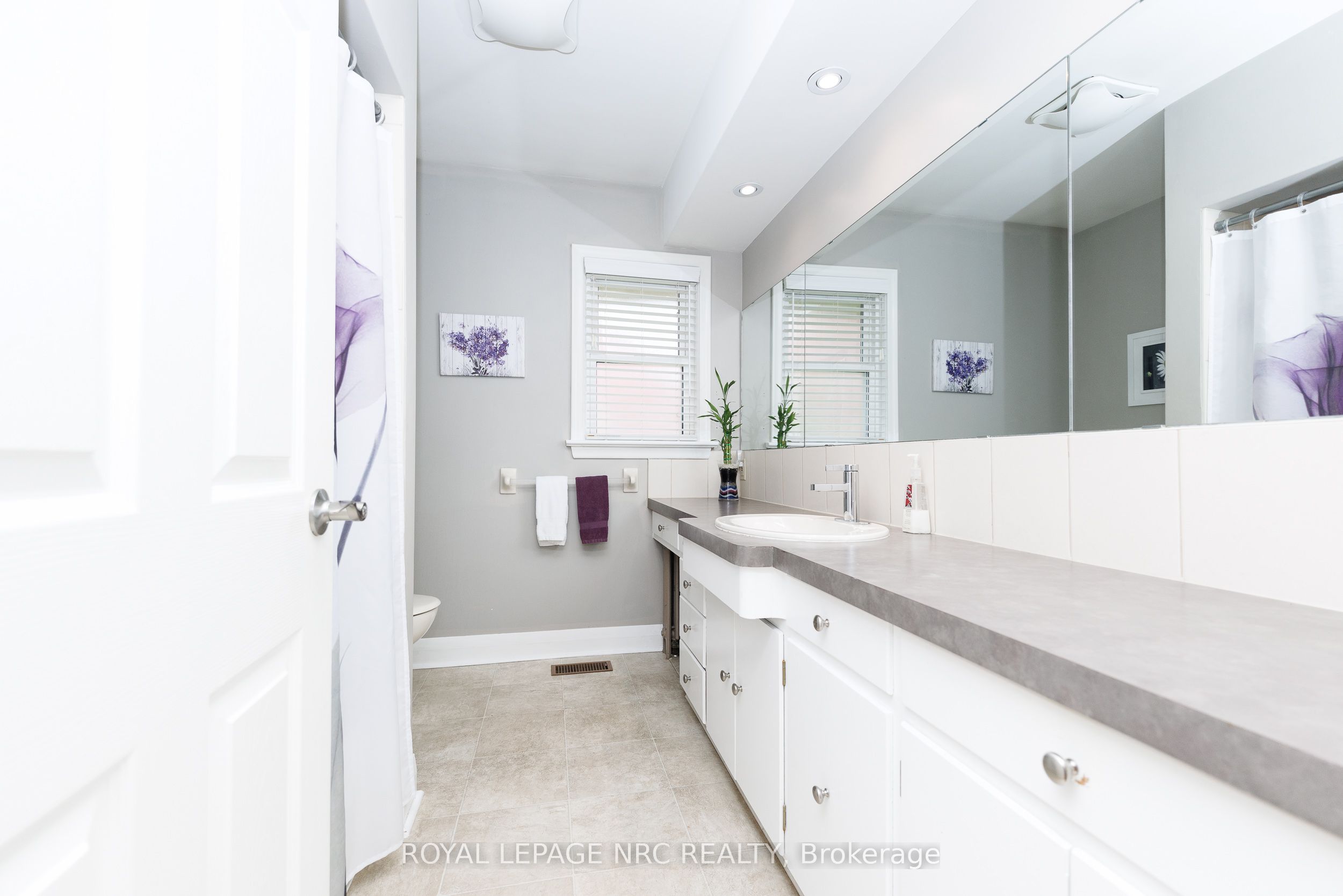 24 Munro Street Property Photo 23