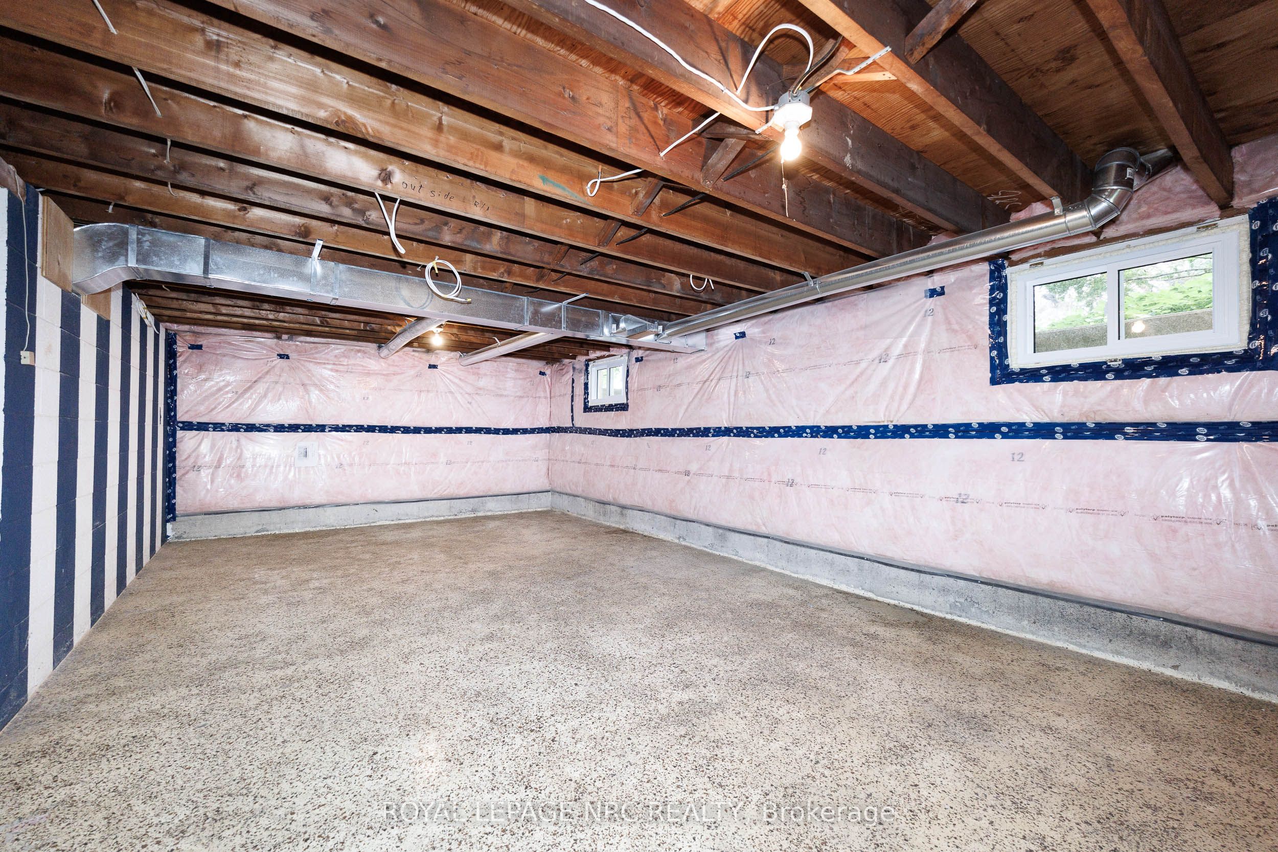 24 Munro Street Property Photo 29