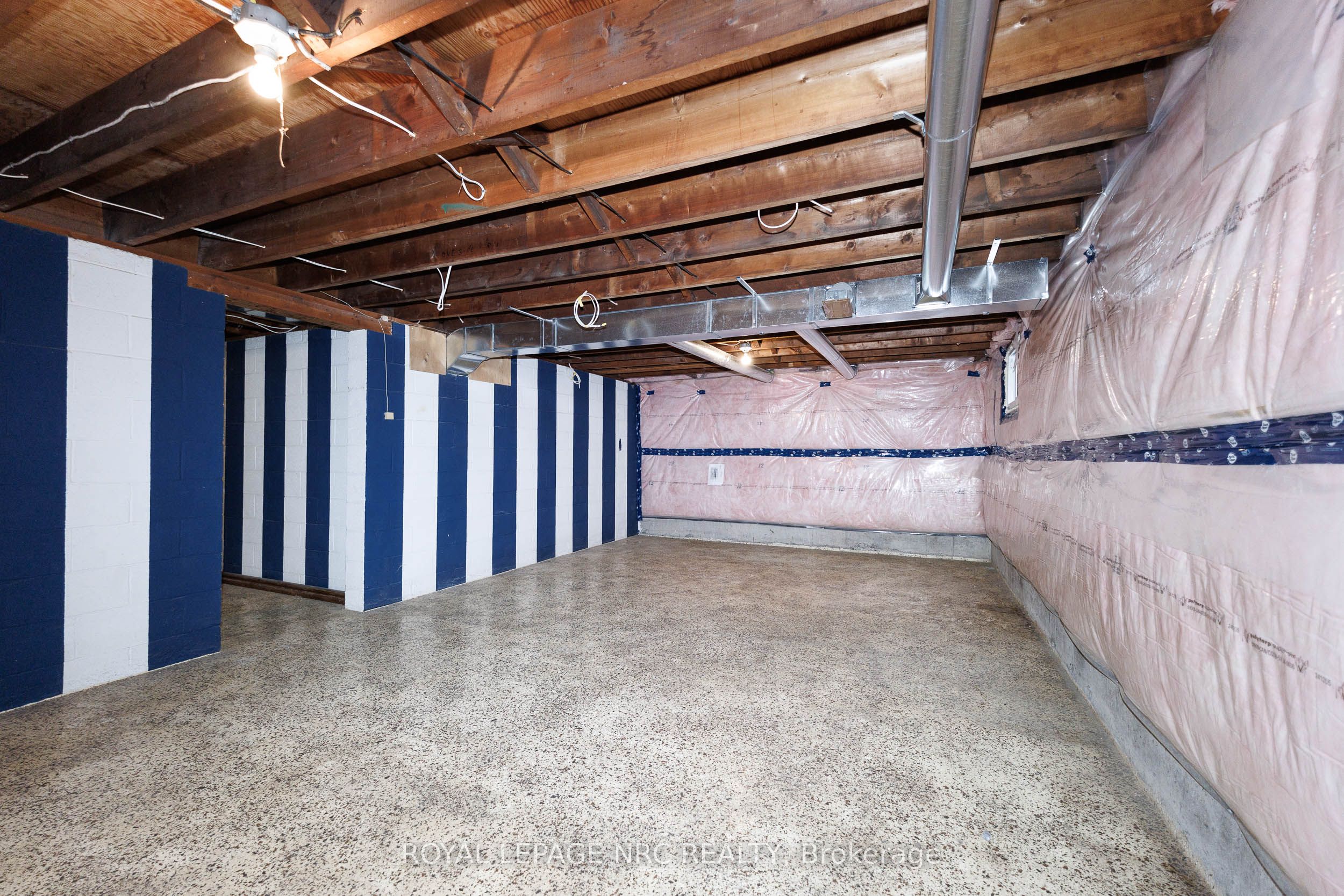 24 Munro Street Property Photo 30