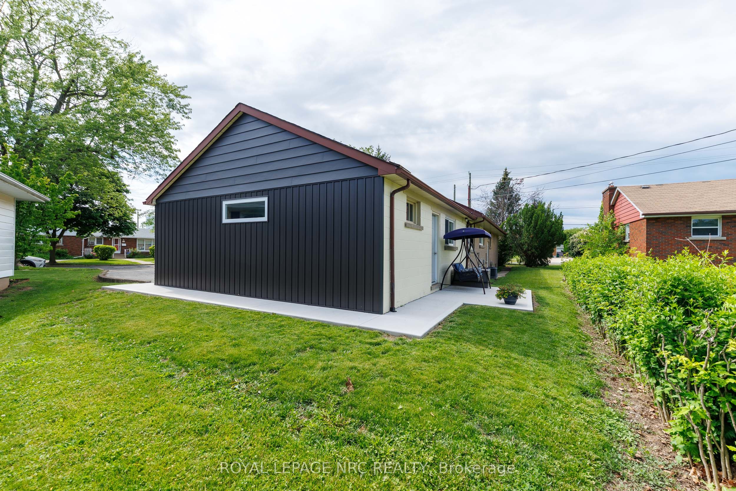 24 Munro Street Property Photo 34
