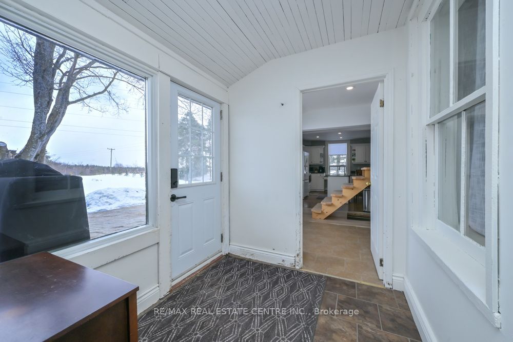 347157 Mono Centre Road Property Photo 5