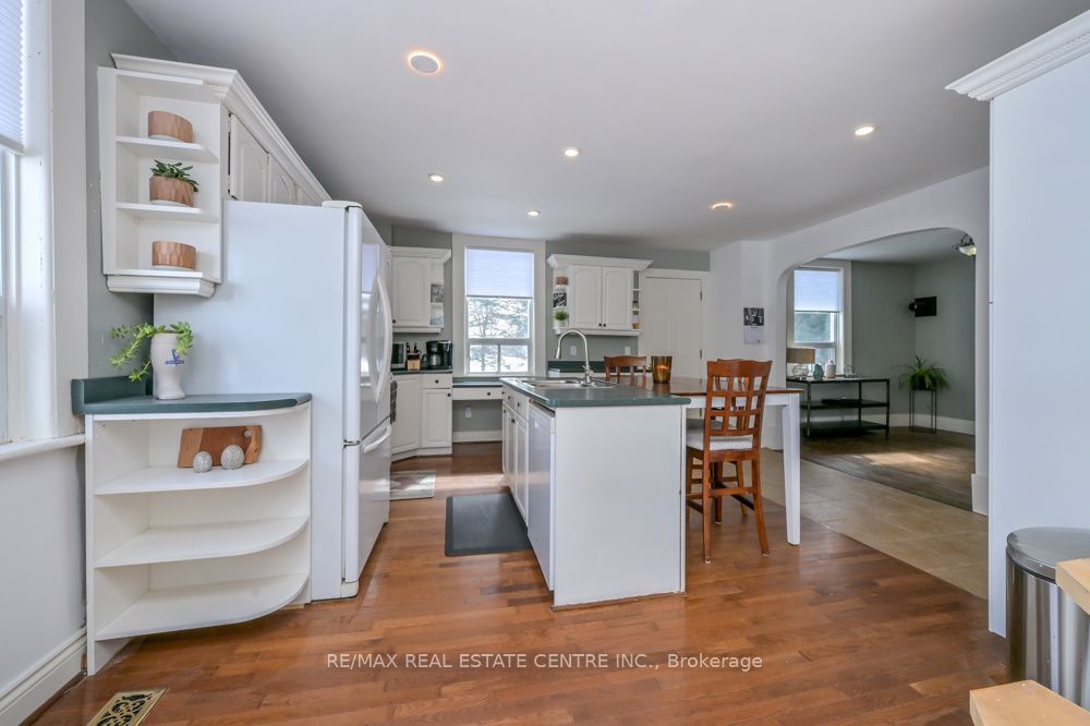347157 Mono Centre Road Property Photo 6