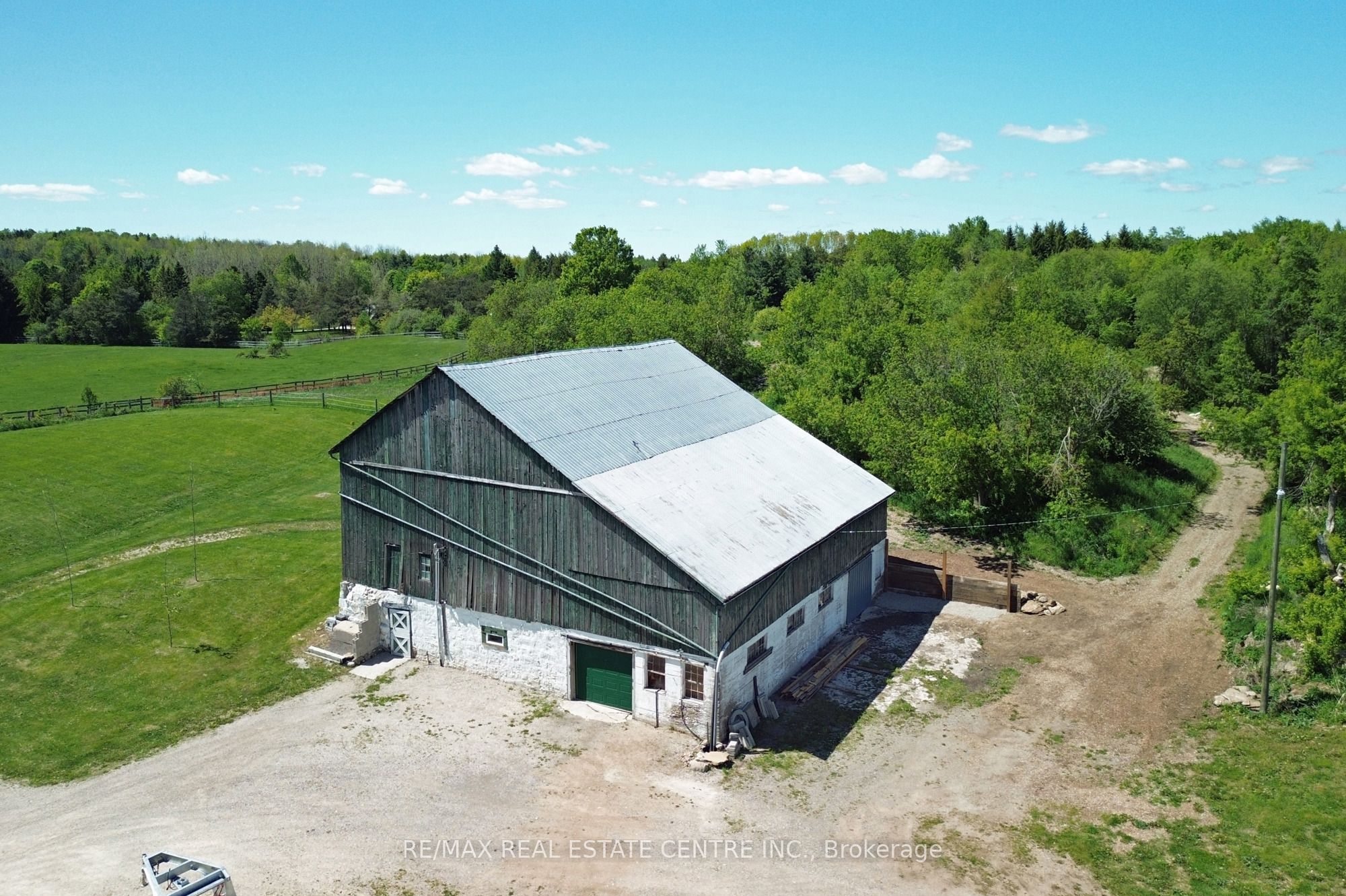 347157 Mono Centre Road Property Photo 42