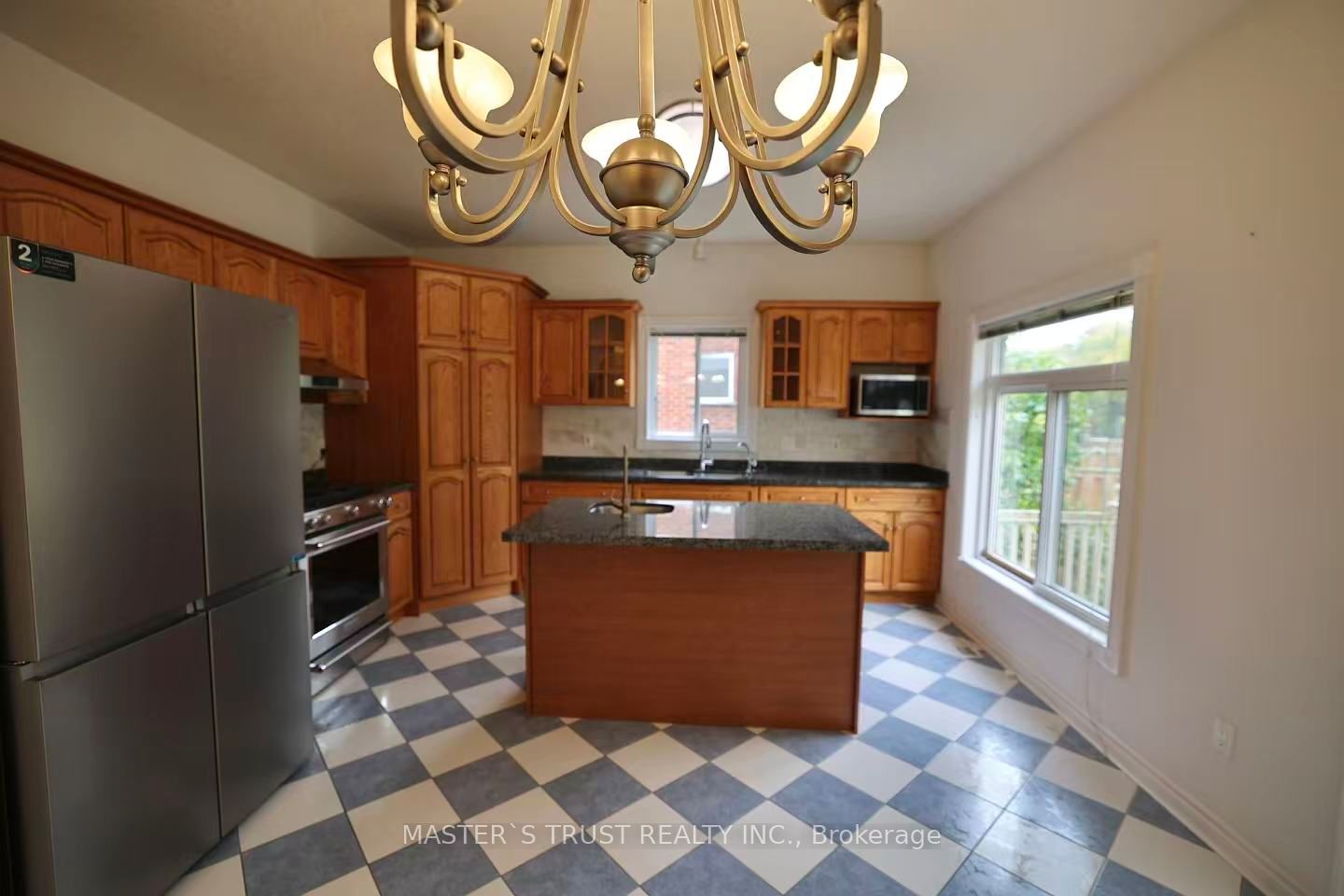 7 Westra Drive Property Photo 12