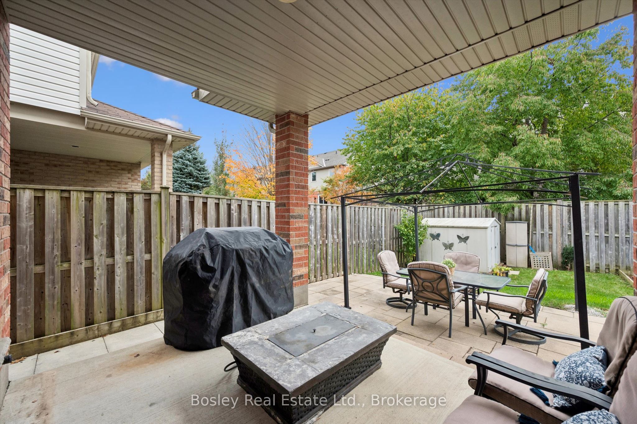8 Walker Way Property Photo 31
