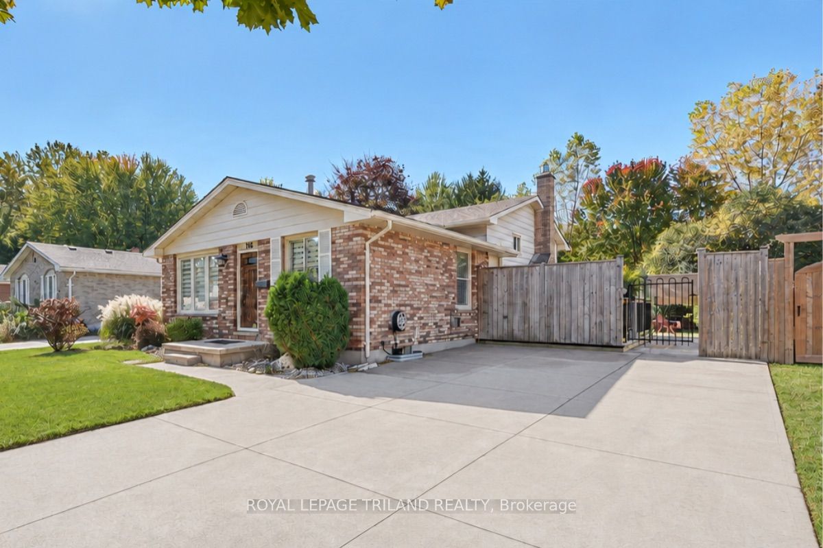 1345 Aldersbrook Road Property Photo 1