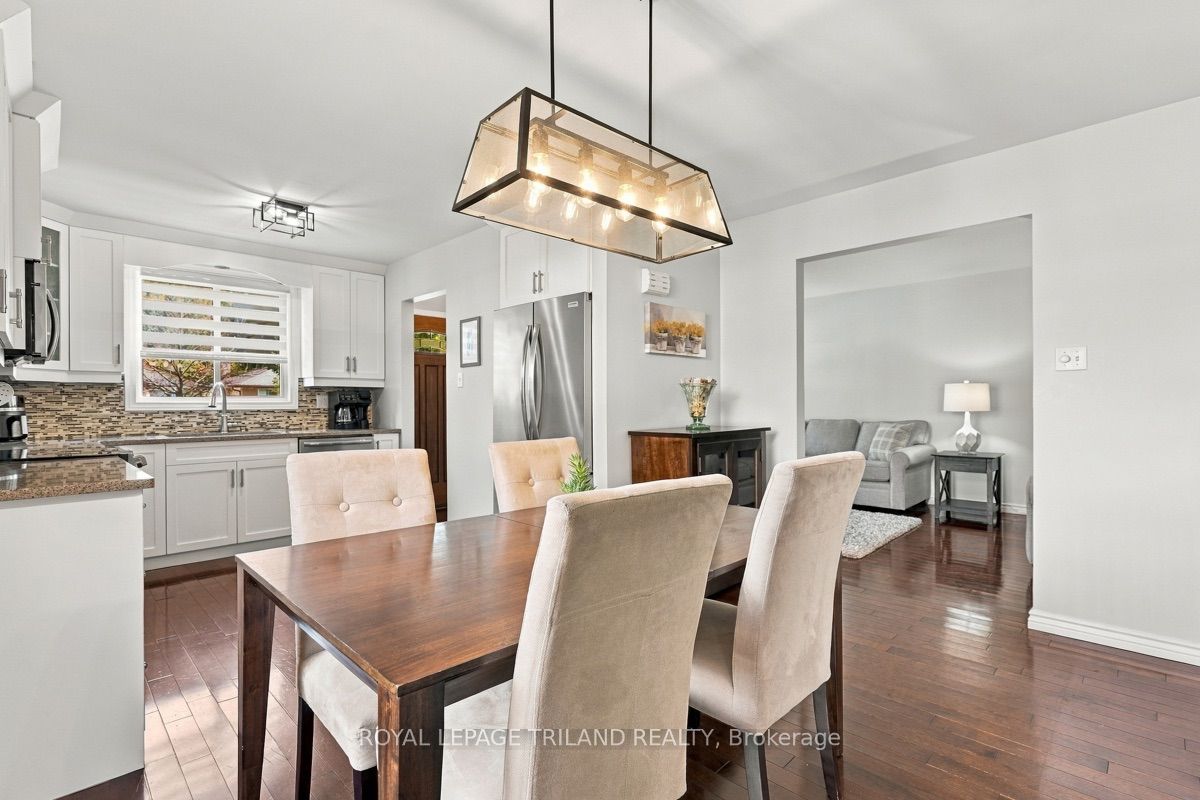 1345 Aldersbrook Road Property Photo 17
