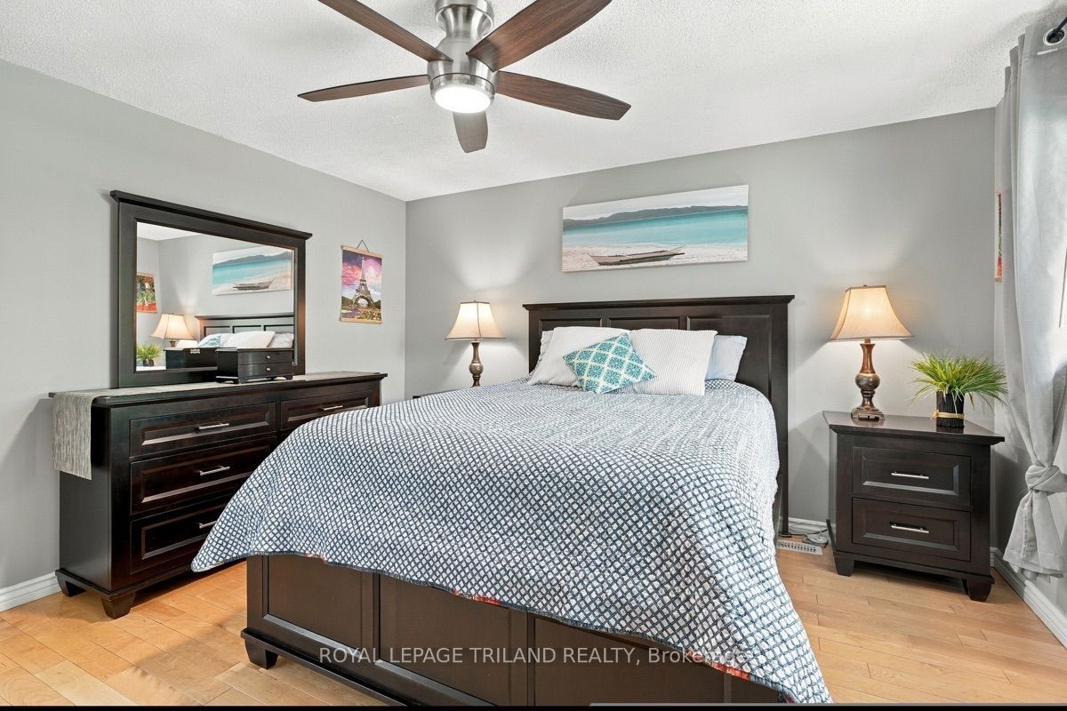 1345 Aldersbrook Road Property Photo 19