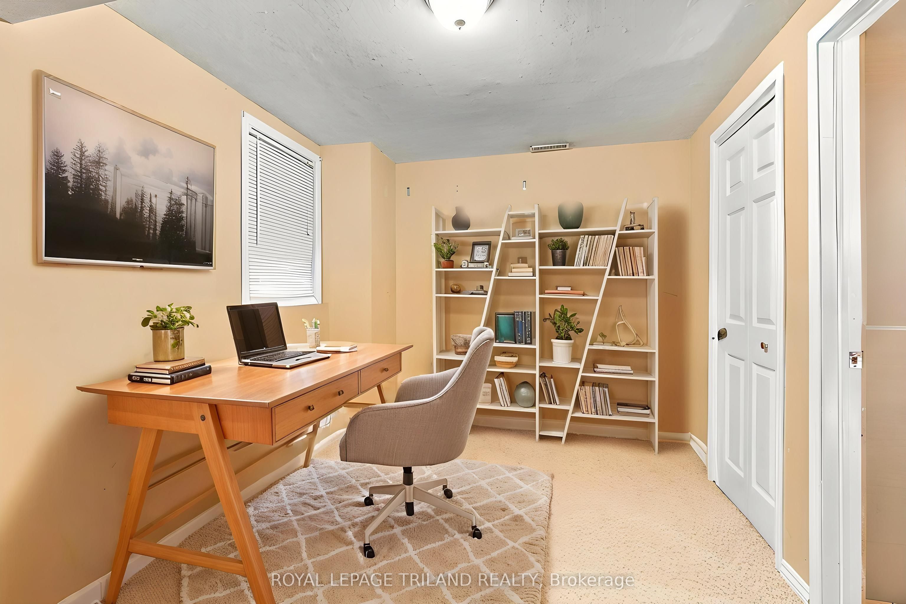 1345 Aldersbrook Road Property Photo 26
