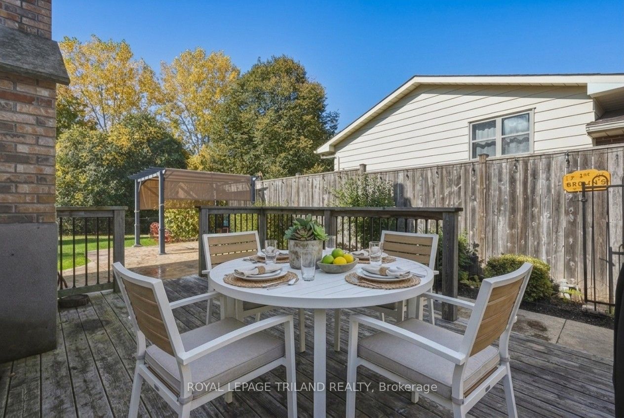 1345 Aldersbrook Road Property Photo 29