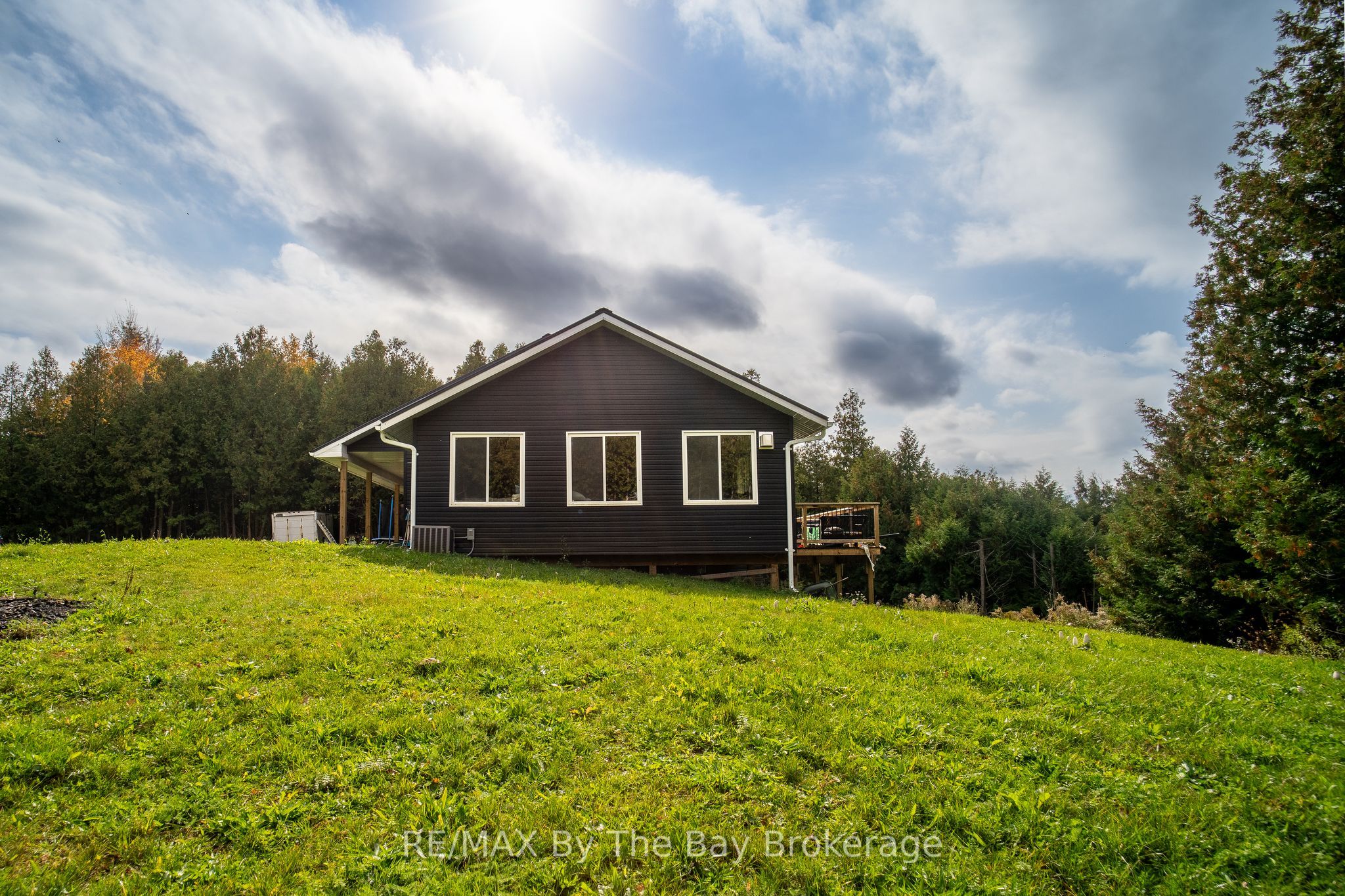 444557 Concession 8 Road Property Photo 28