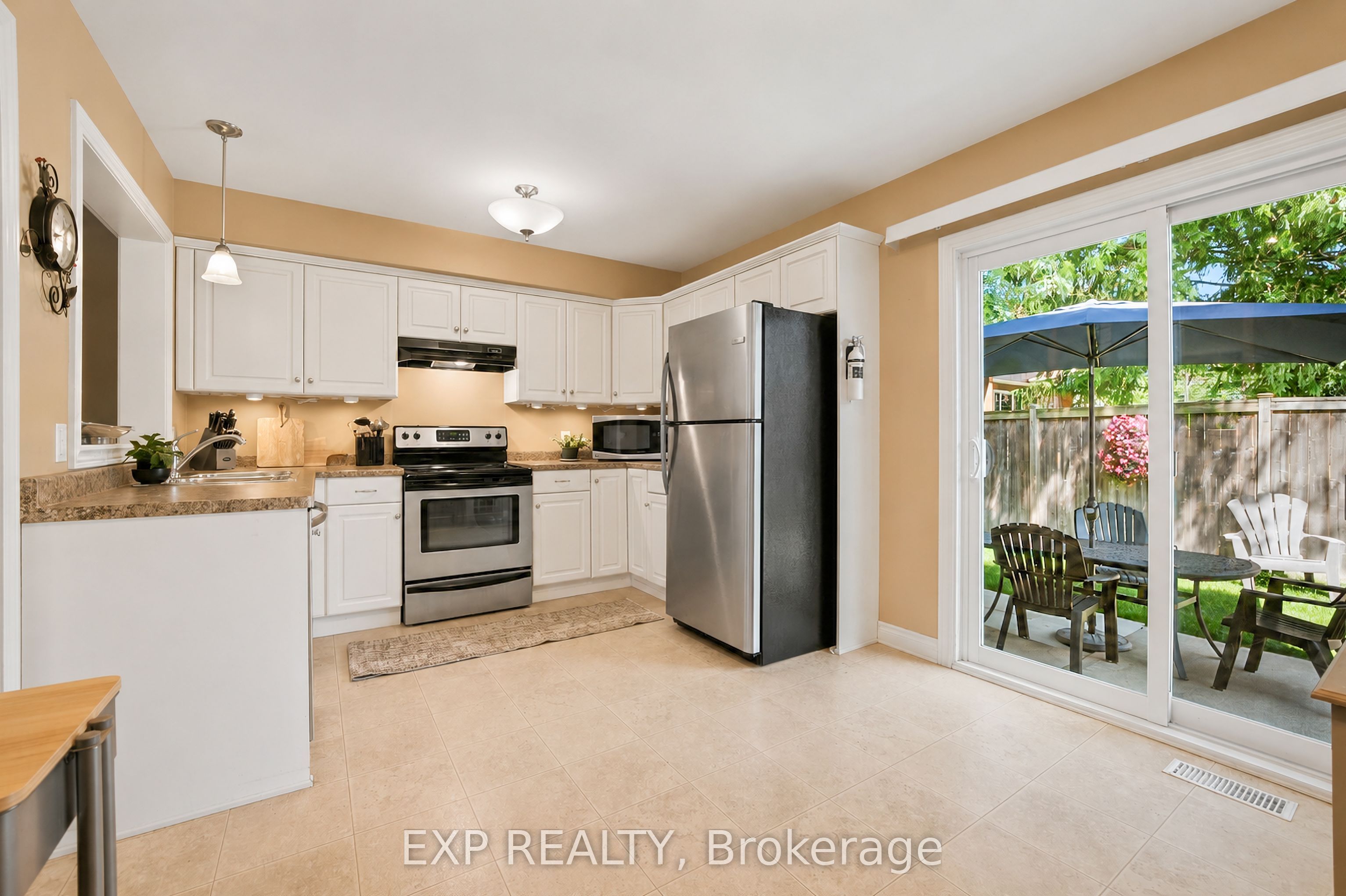 495 Linwell Road 1 Property Photo 6