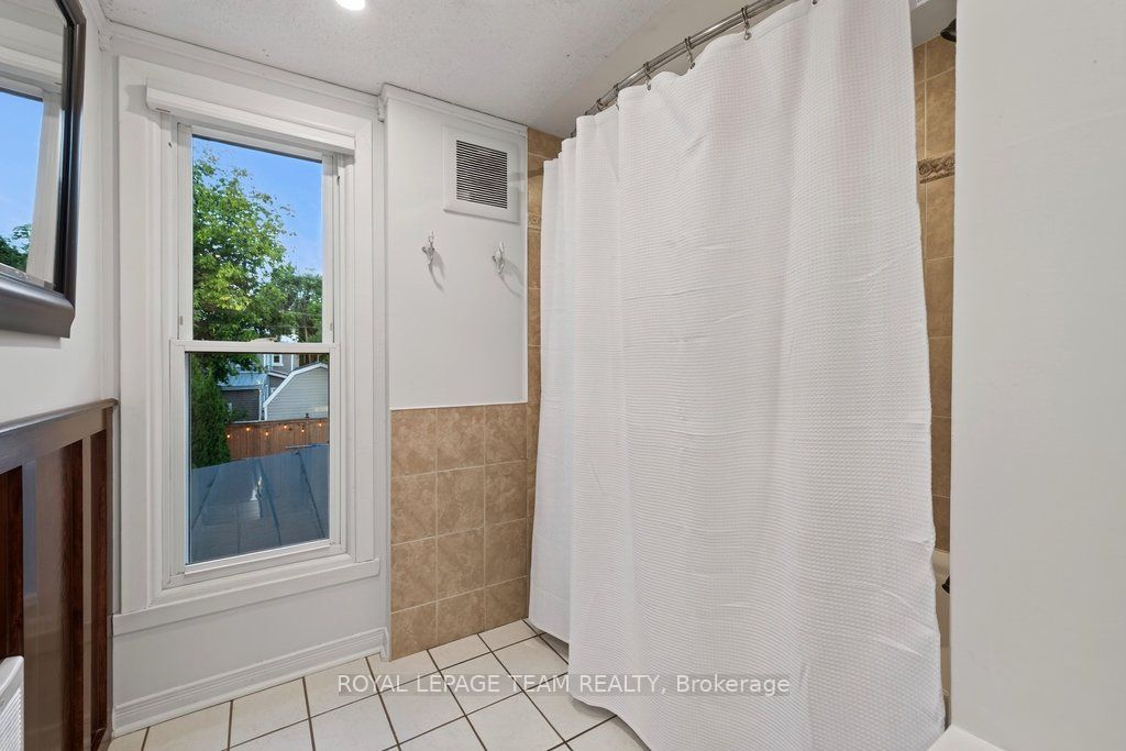 249 Hinchey Avenue Property Photo 28