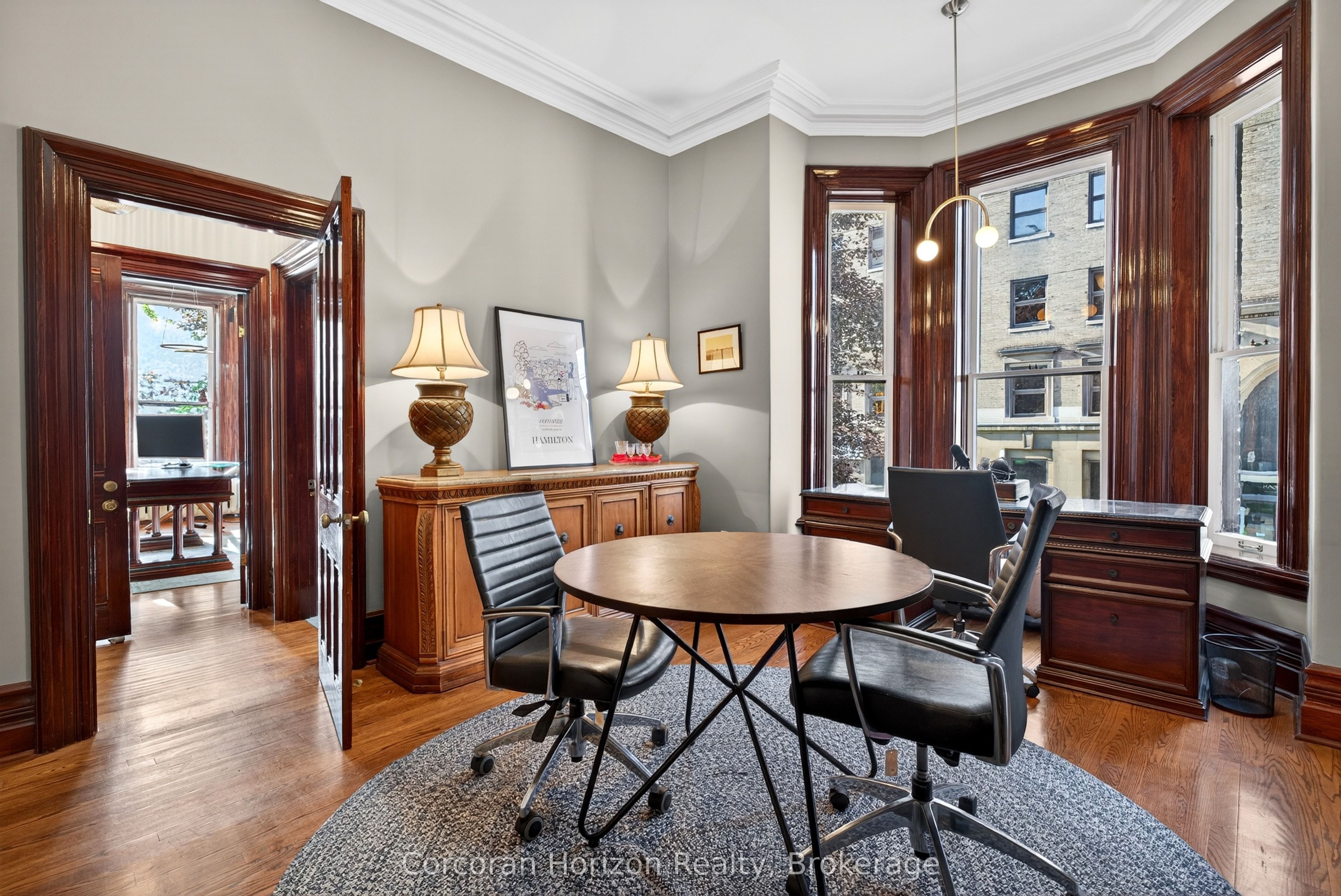 183 James Street S Property Photo 8