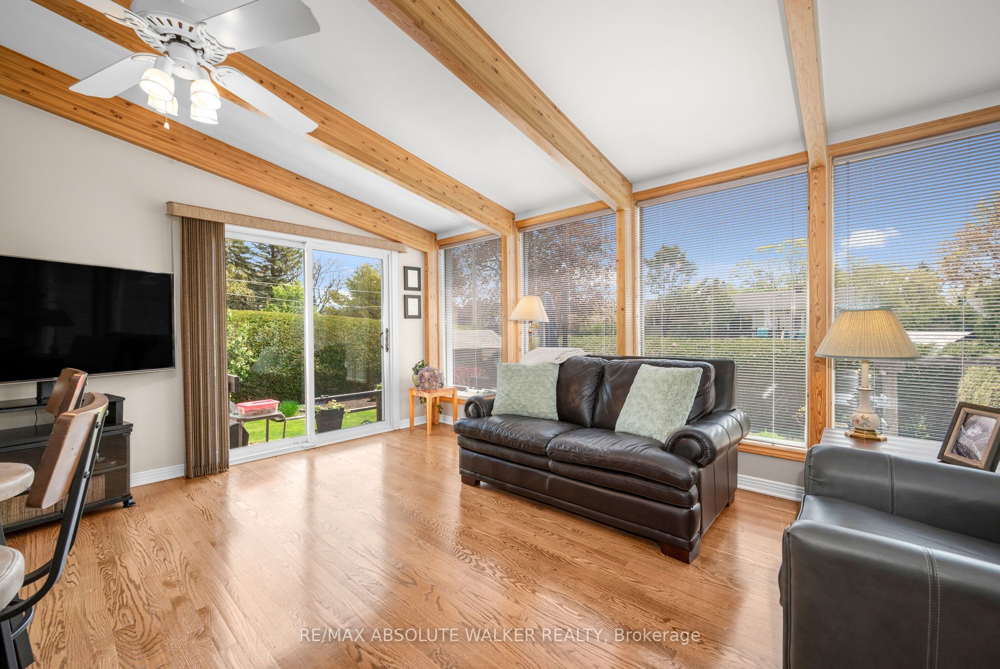 5 West Herrington Court Property Photo 22