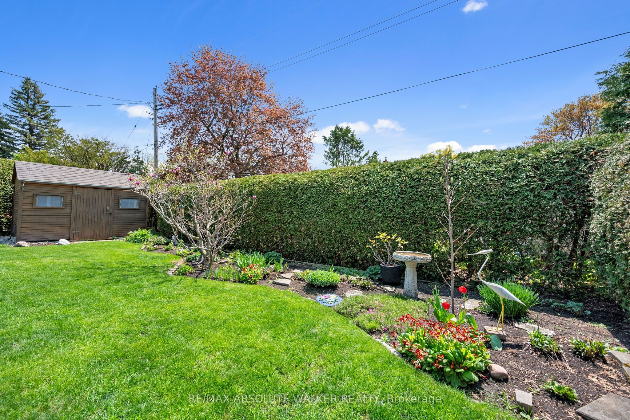 5 West Herrington Court Property Photo 45