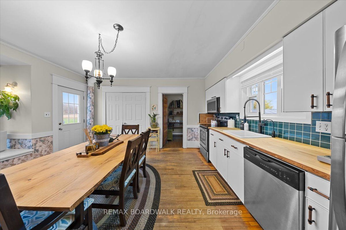 839 Blakeney Road Property Photo 14