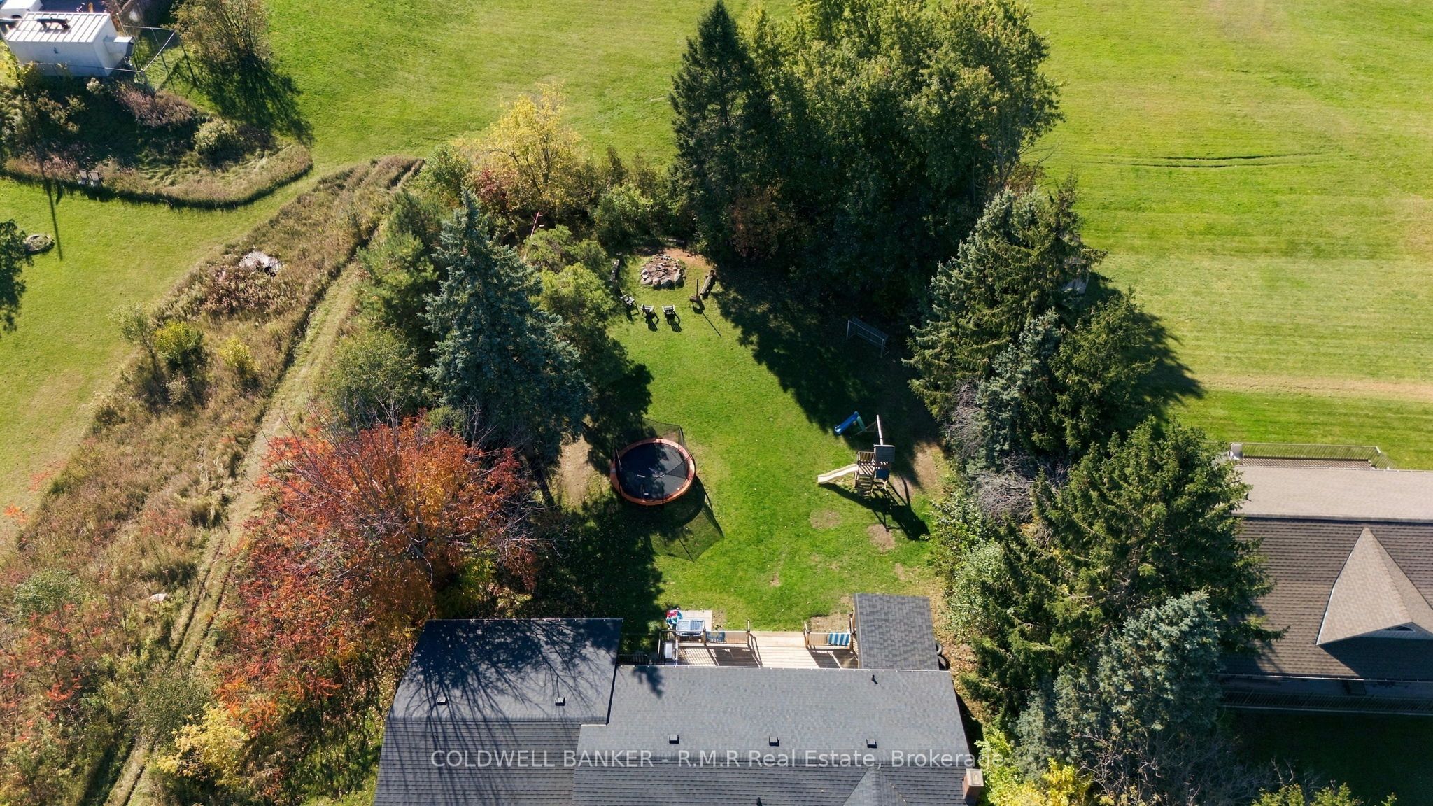 34 Helen Crescent Property Photo 6