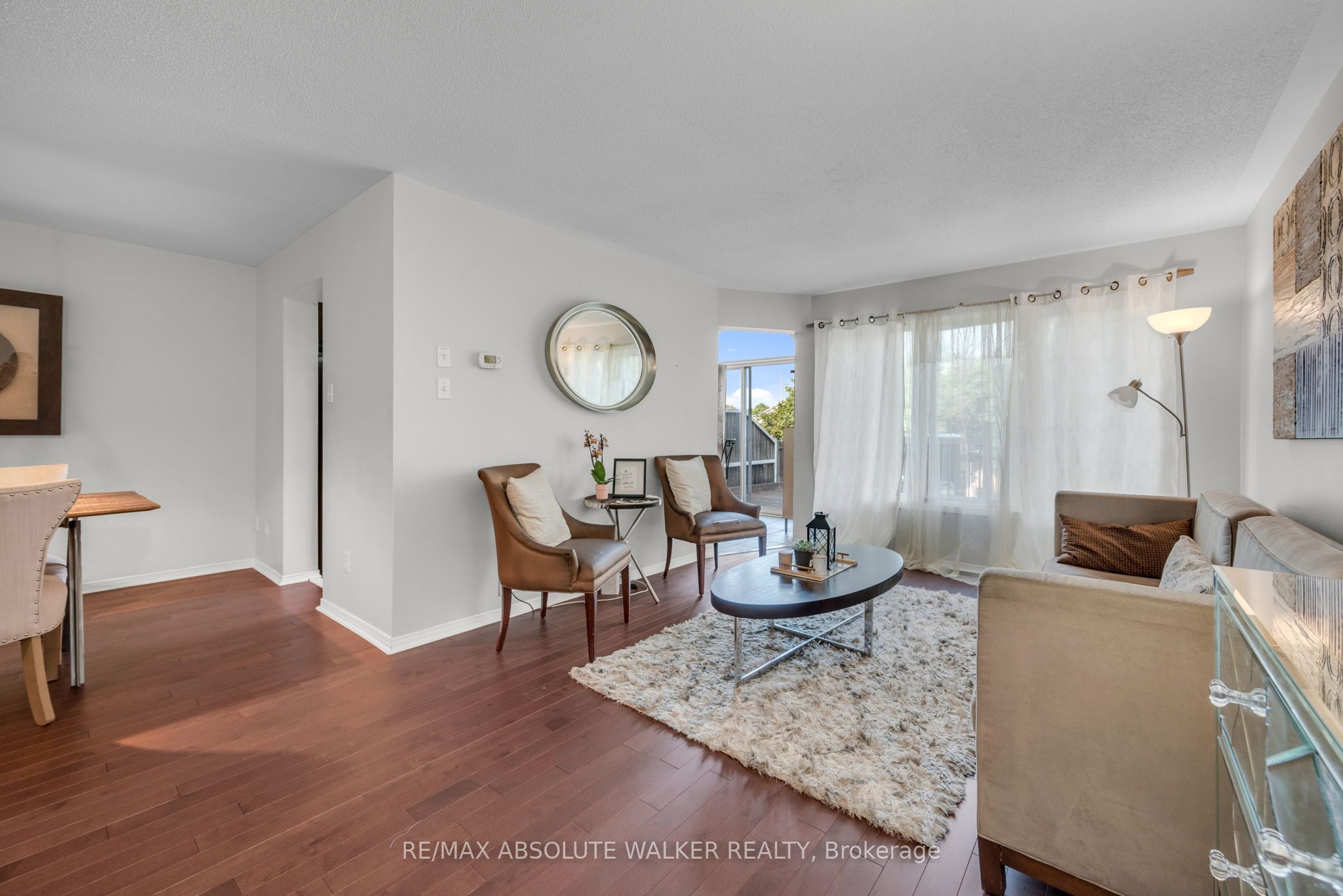 1104 Candlewood Street Property Photo 5