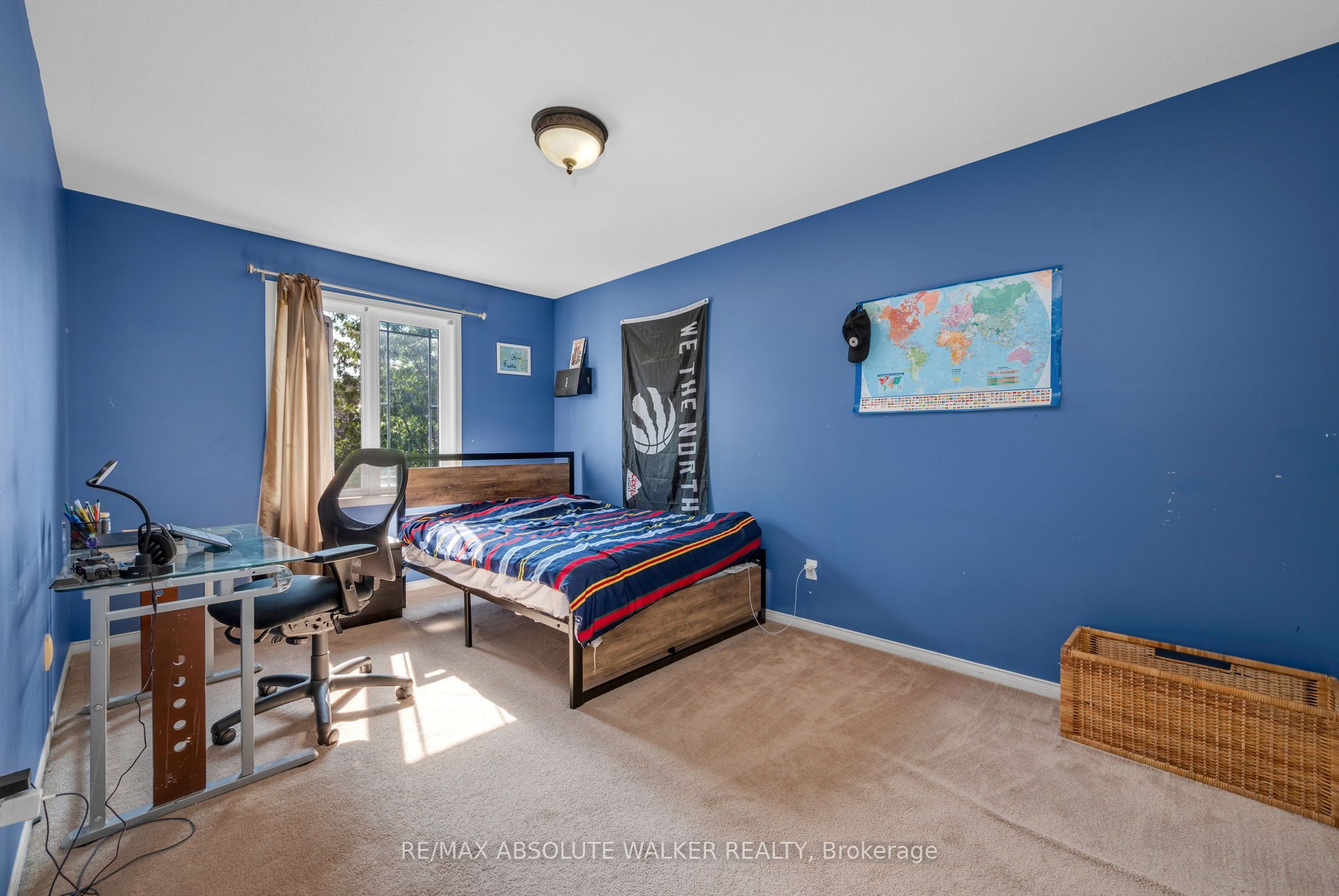 1104 Candlewood Street Property Photo 21