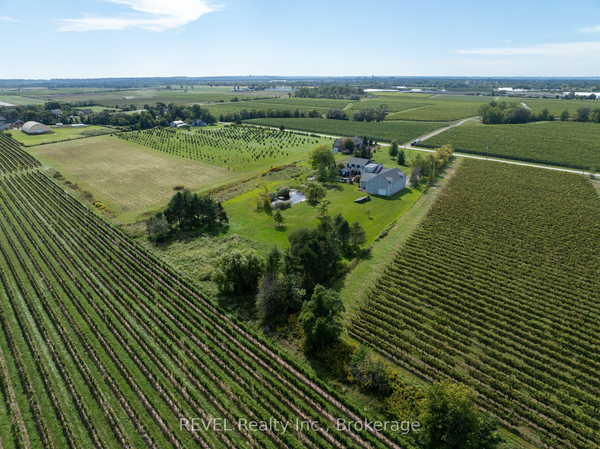777 Mcnab Road Property Photo 3