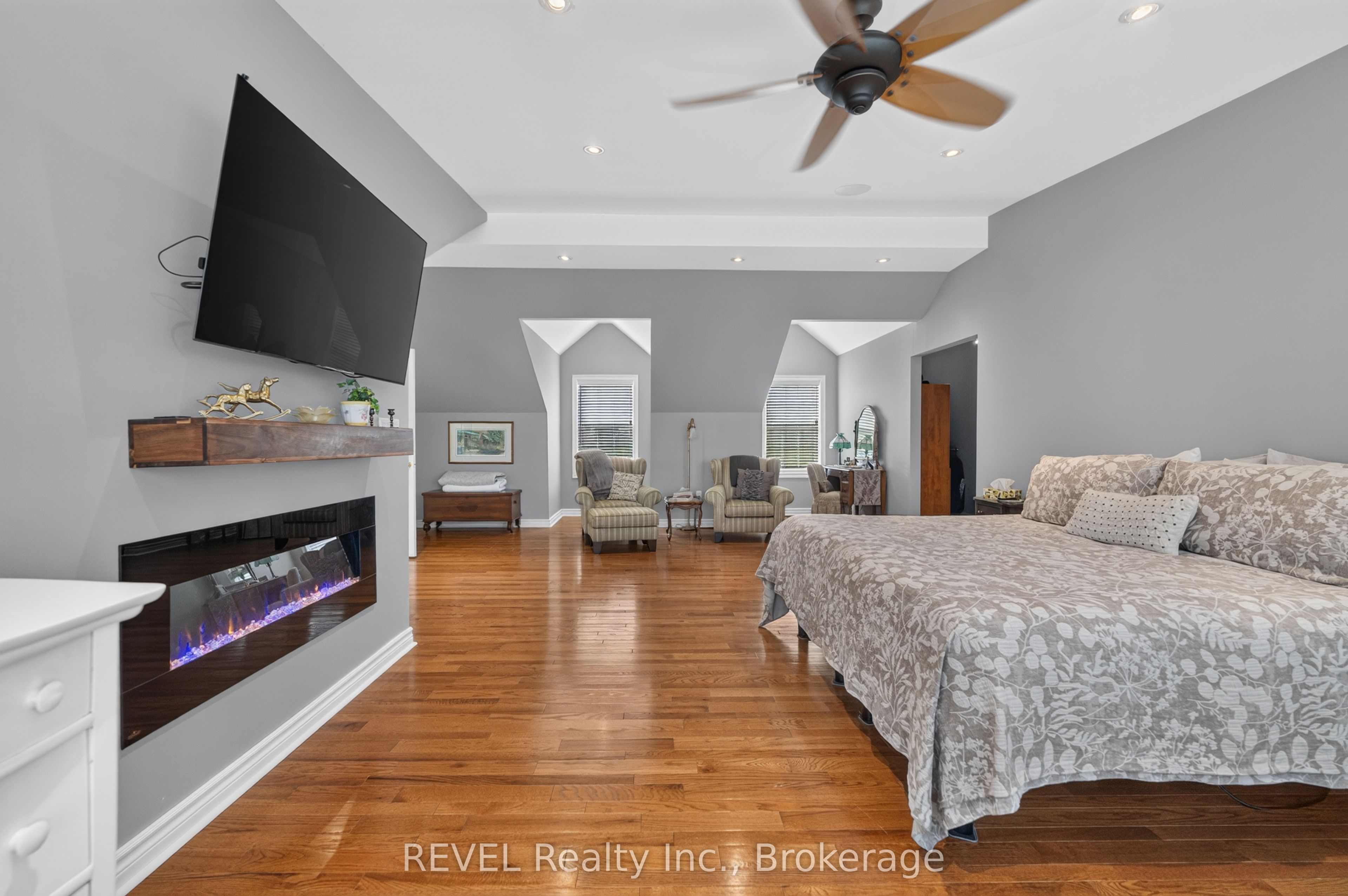777 Mcnab Road Property Photo 33