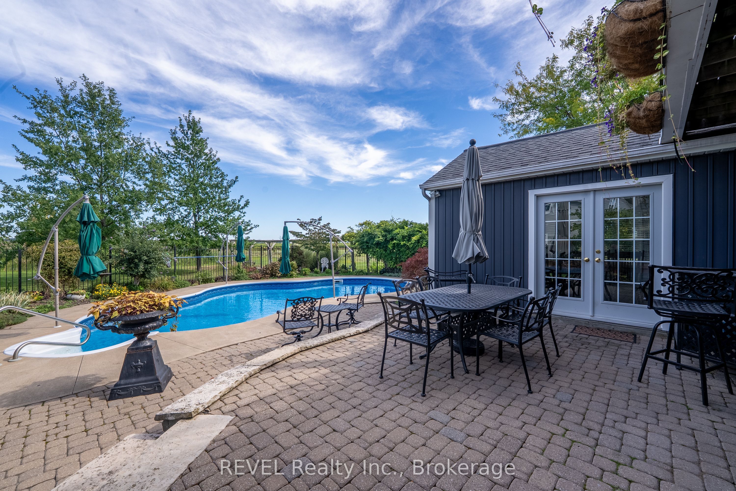 777 Mcnab Road Property Photo 41