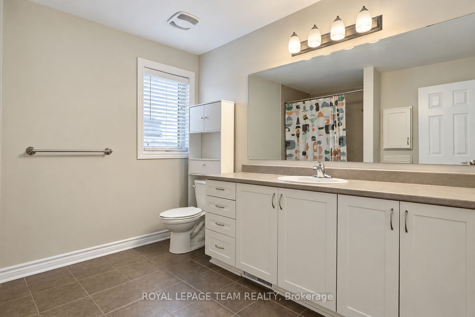 125 Dunforest Terrace Property Photo 13
