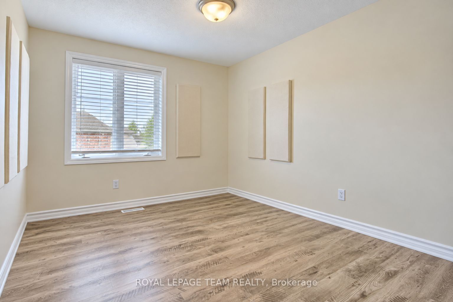 125 Dunforest Terrace Property Photo 15