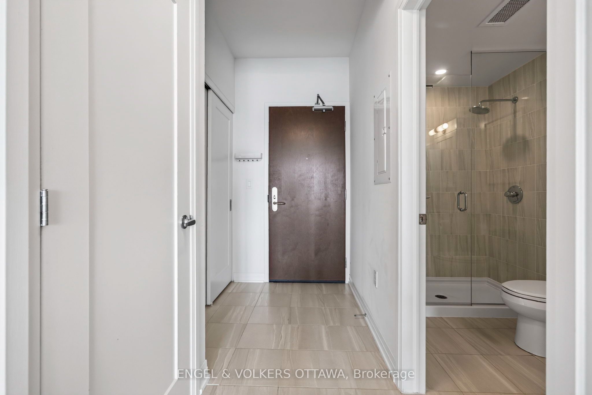 805 Carling Avenue 1503 Property Photo 6