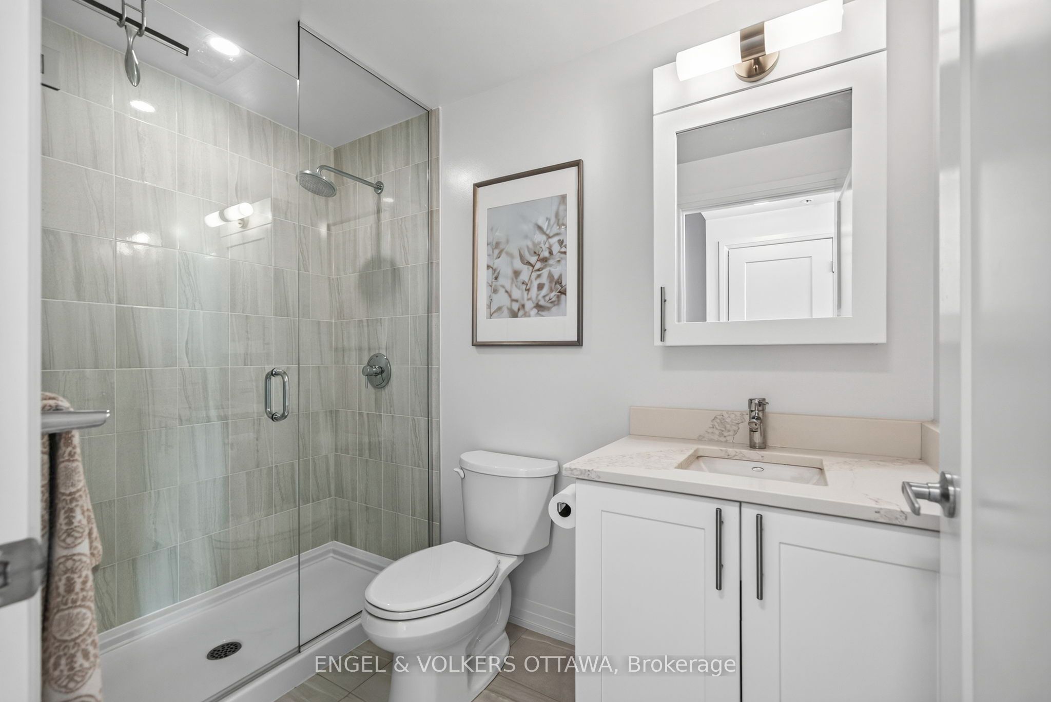 805 Carling Avenue 1503 Property Photo 8