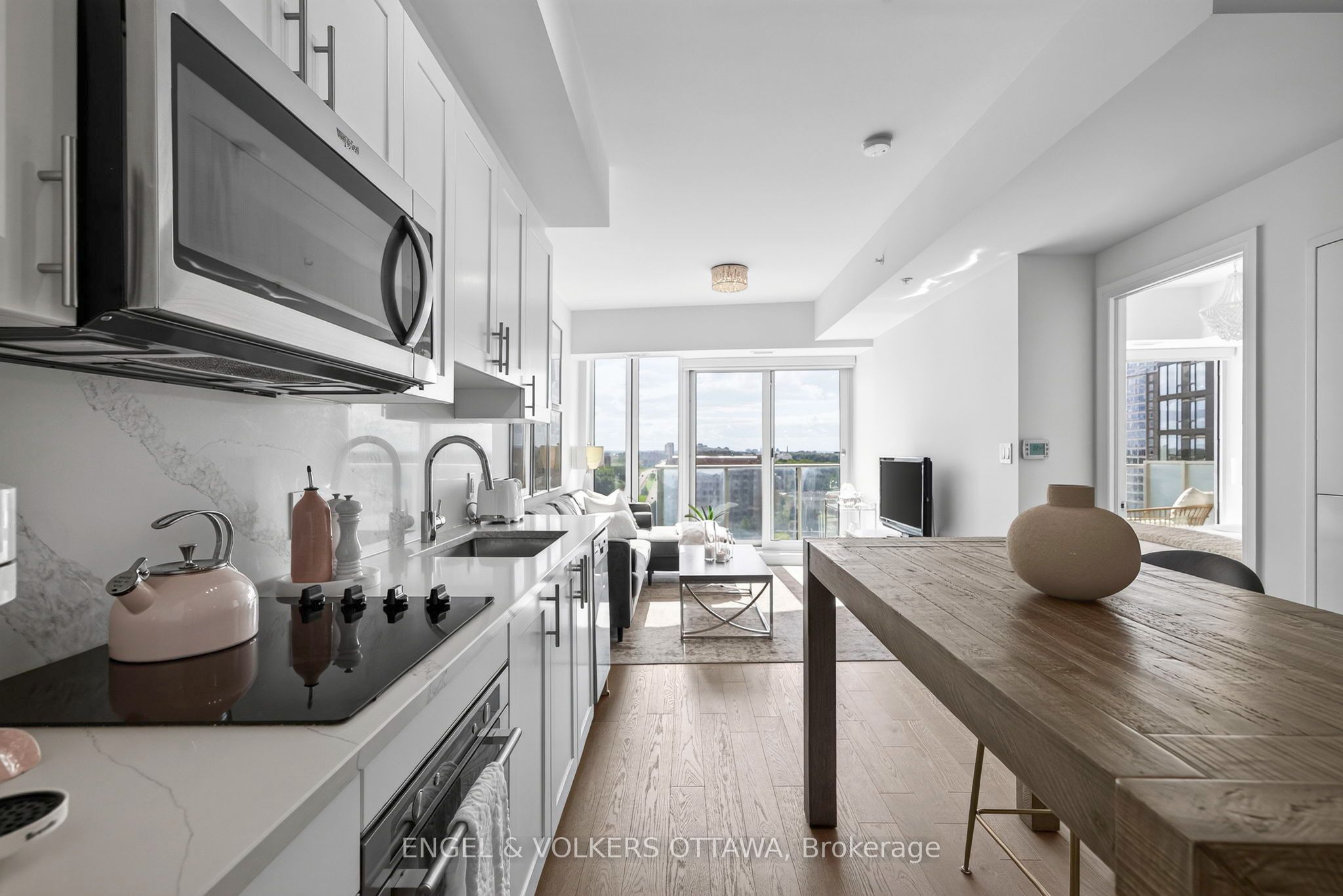 805 Carling Avenue 1503 Property Photo 17