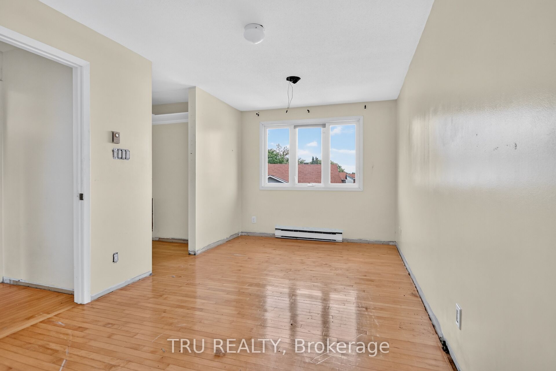 2050 Riviera Terrace 27 Property Photo 30