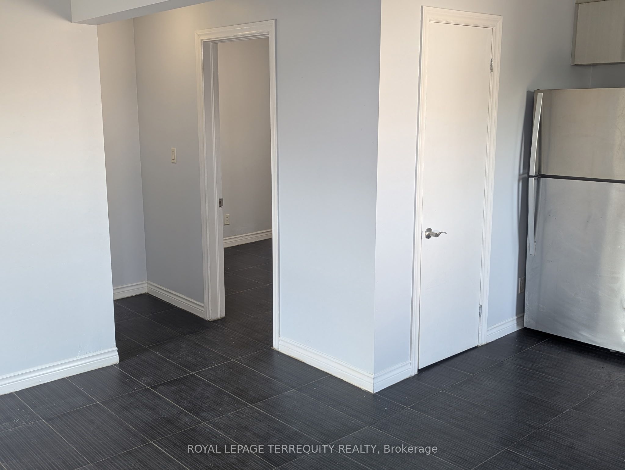 1182 Cannon Street E B Property Photo 7