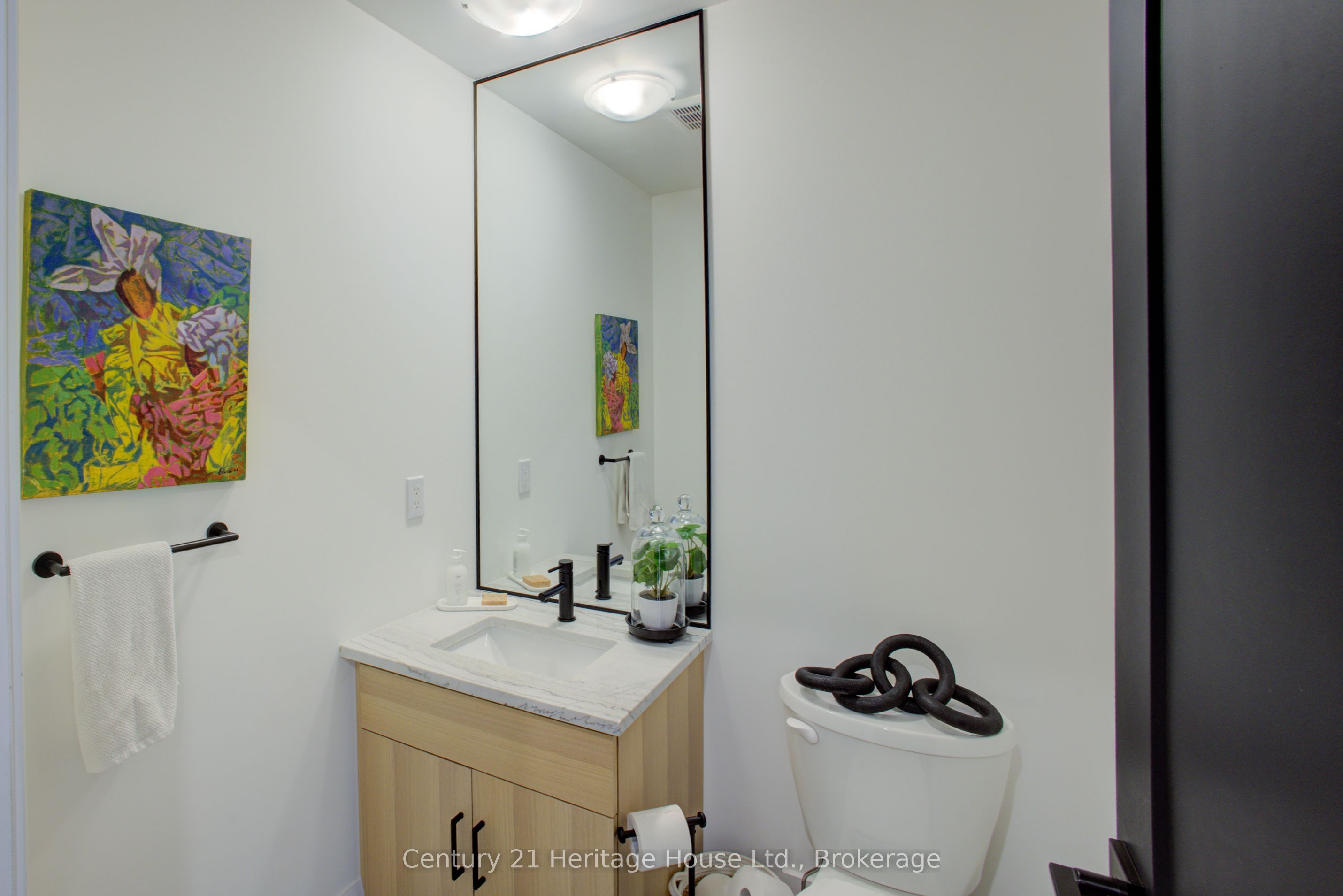 111 Eccles Avenue Property Photo 32