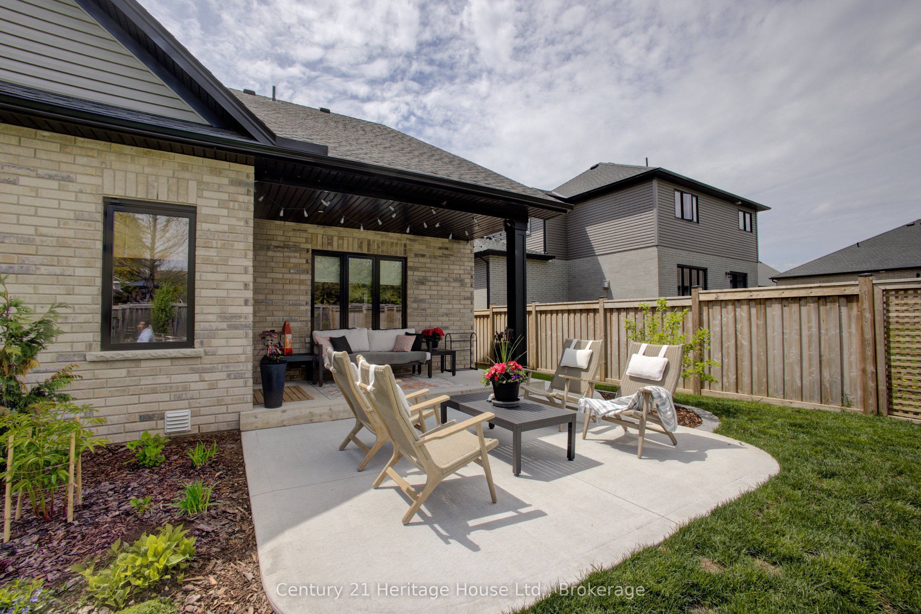 111 Eccles Avenue Property Photo 45