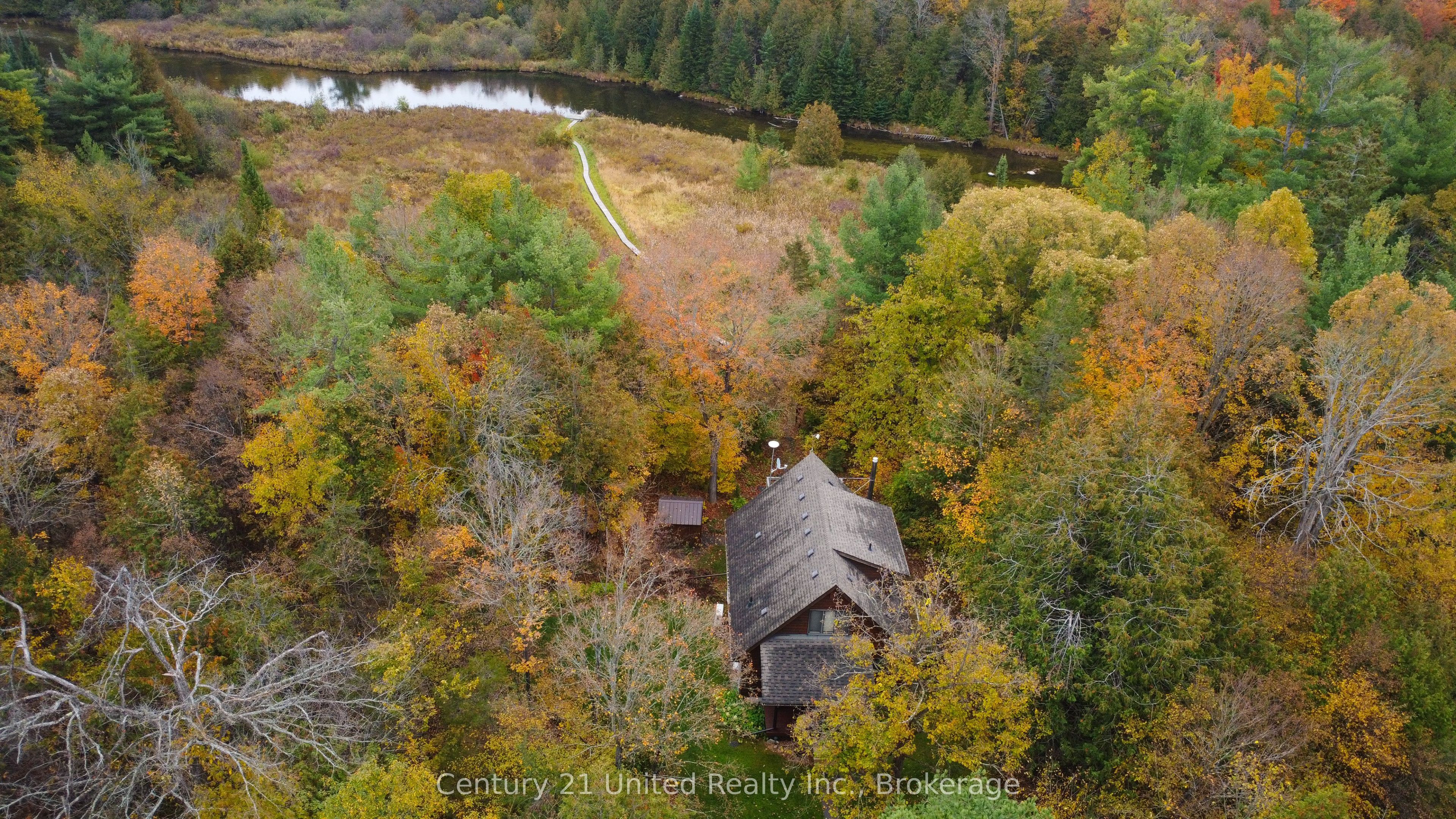 395 Sawmill Road Property Photo 7