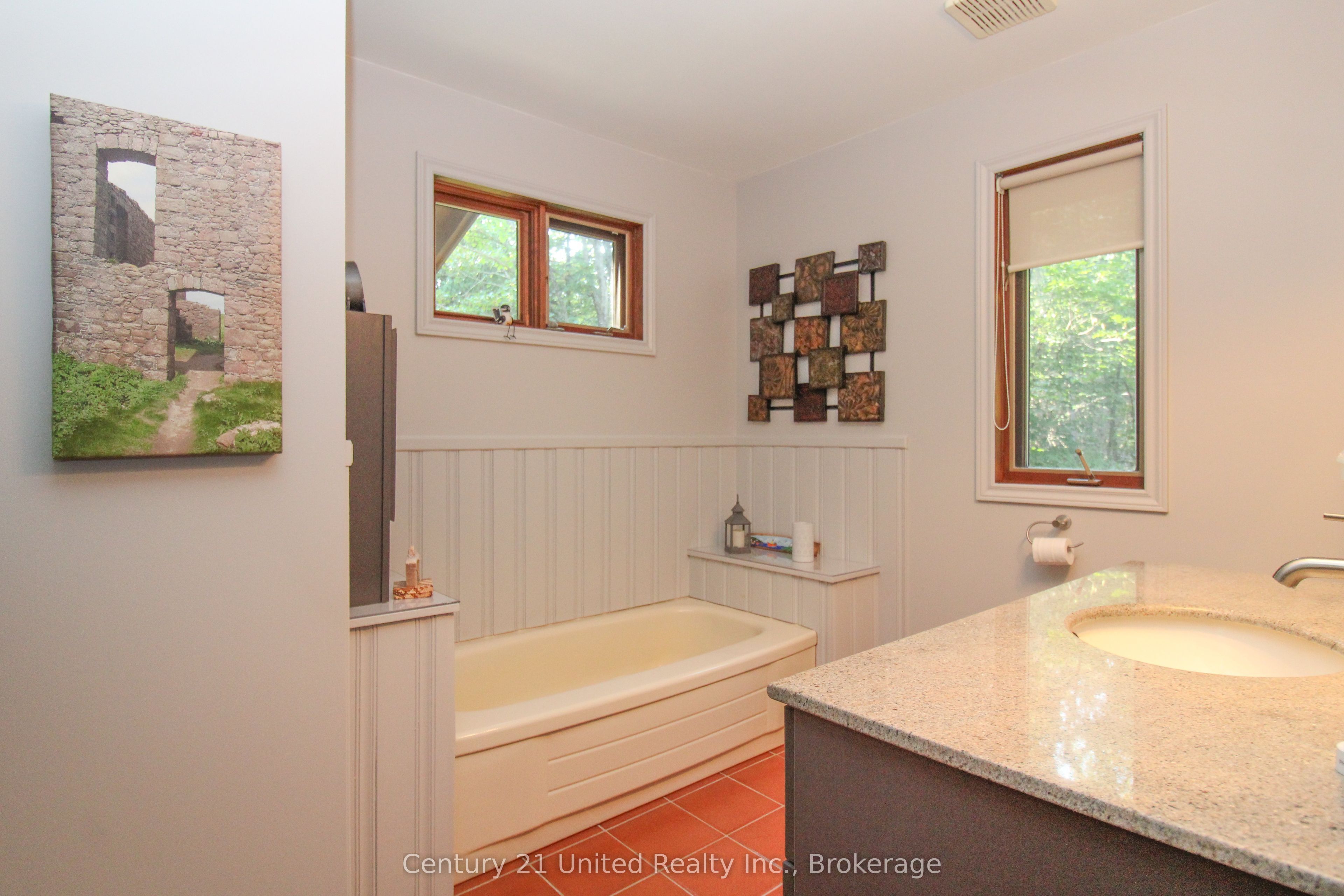 395 Sawmill Road Property Photo 24