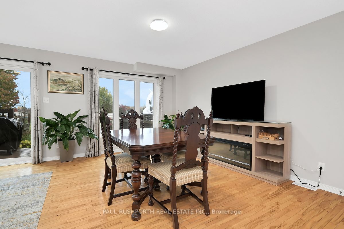2601 Raymond Street Property Photo 11