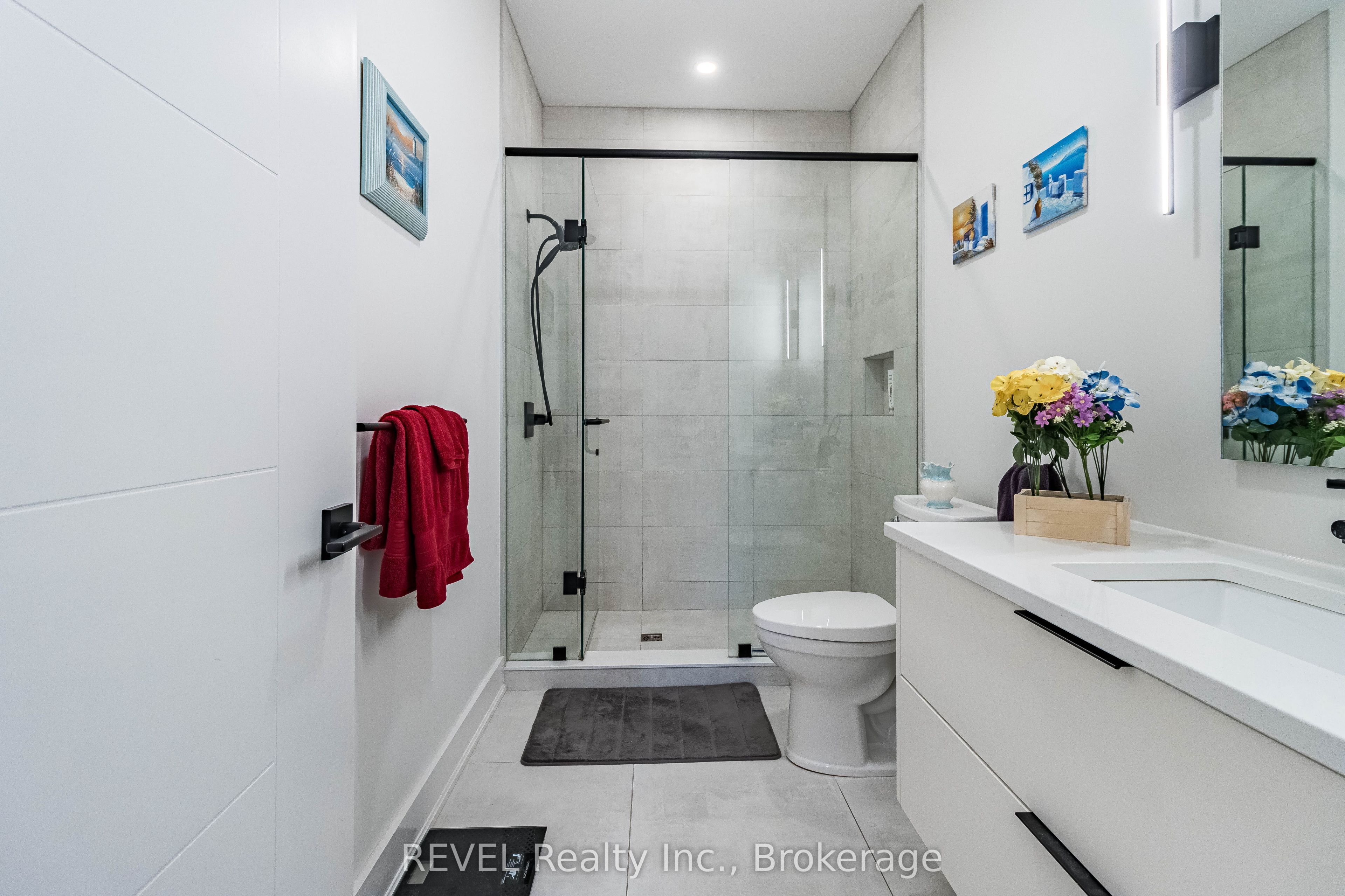 18 Princeton Common Street Property Photo 19