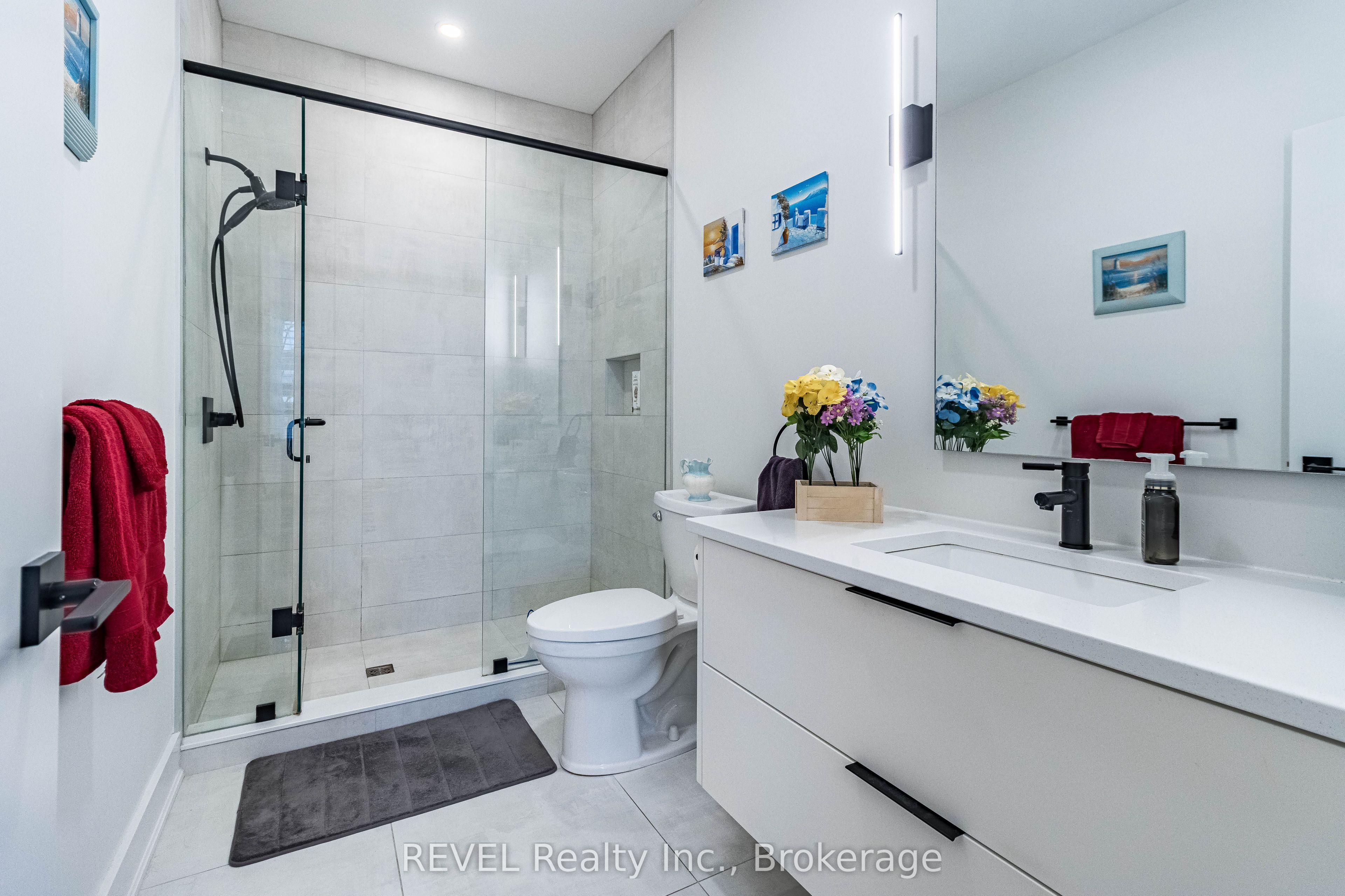 18 Princeton Common Street Property Photo 20
