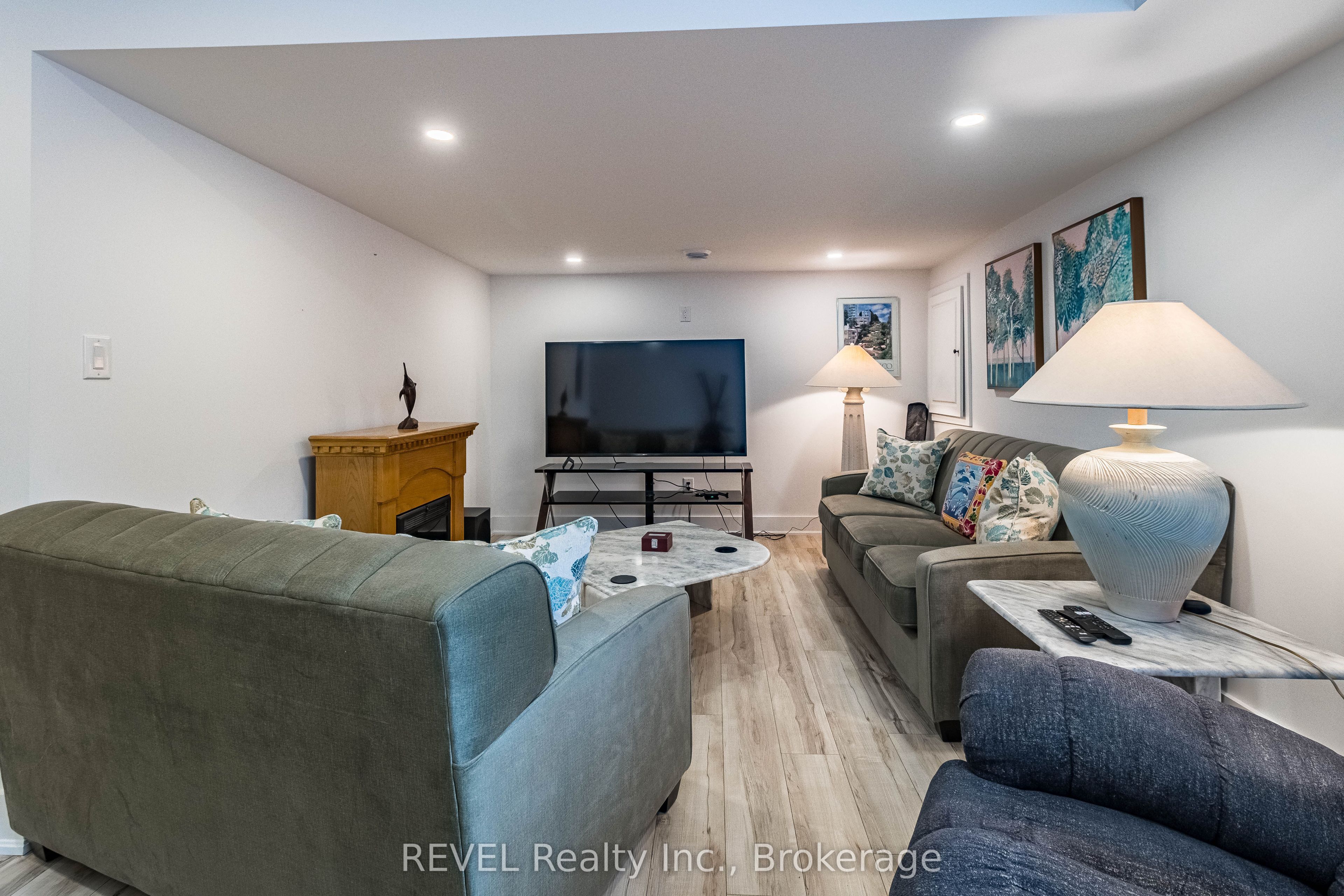 18 Princeton Common Street Property Photo 32